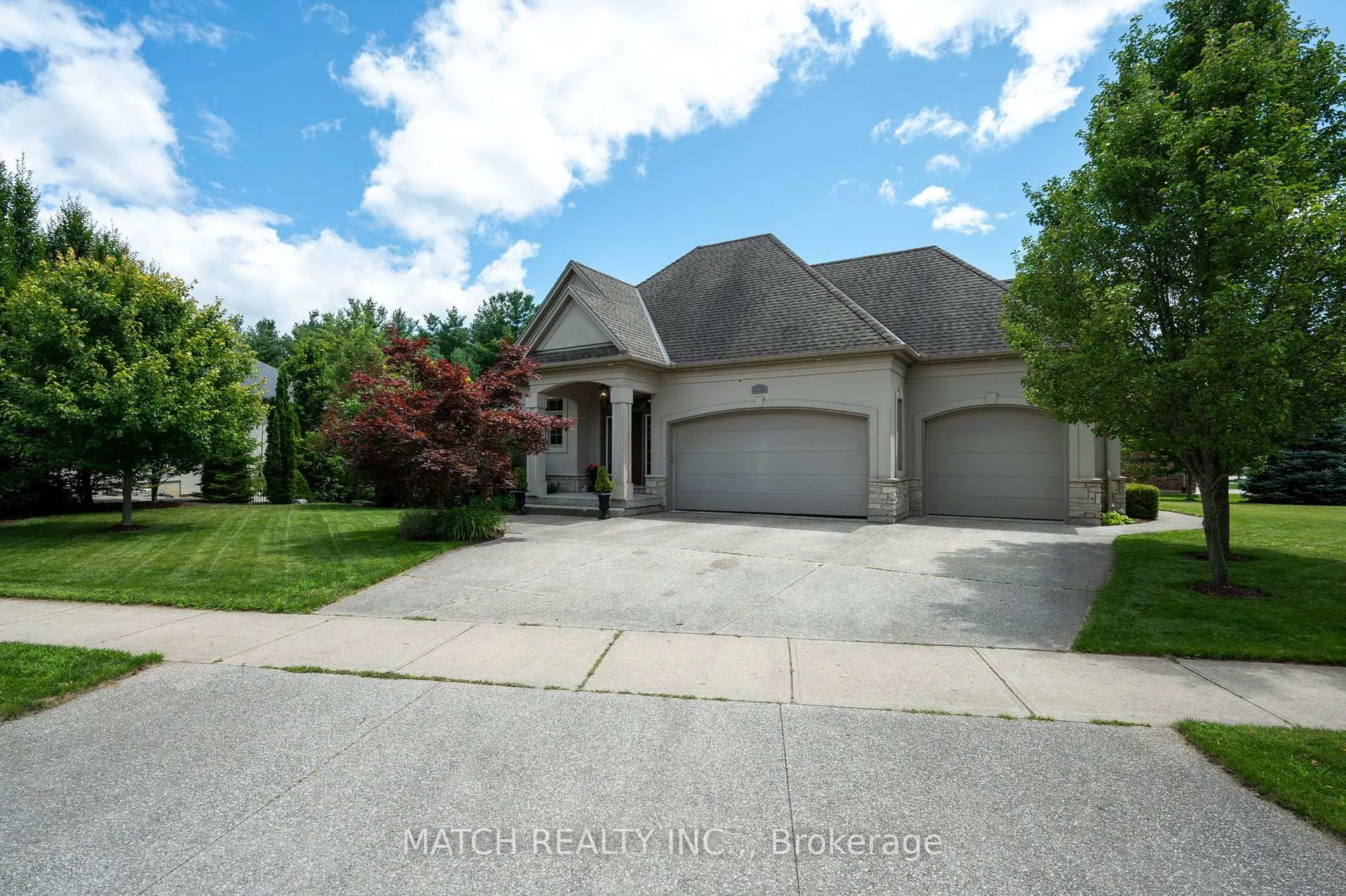 Photo 3 of 1465 Shore Road, London, South A — HOMEH