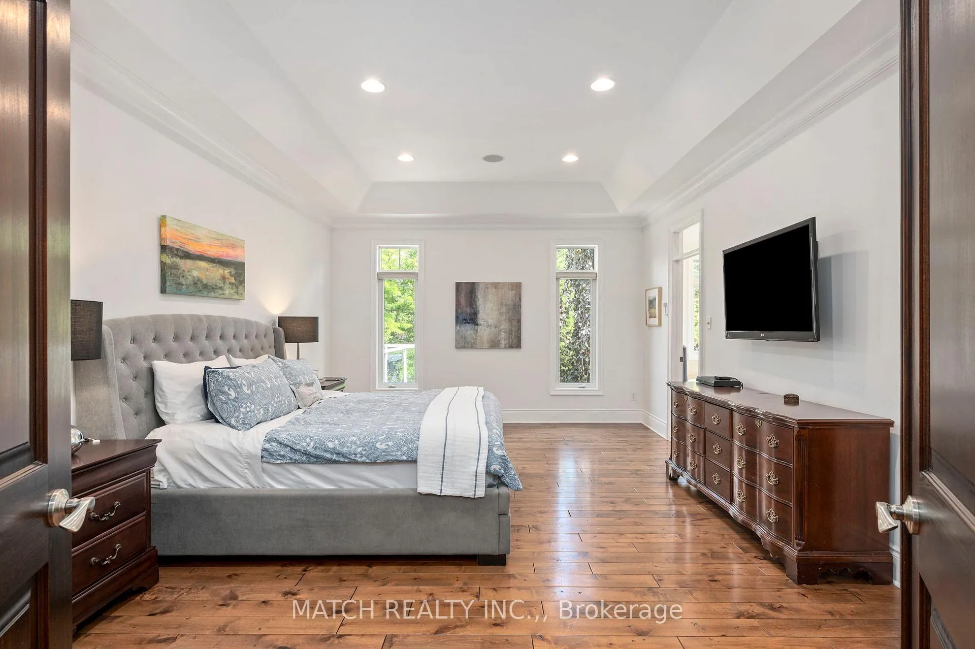 Photo 21 of 1465 Shore Road, London, South A — HOMEH