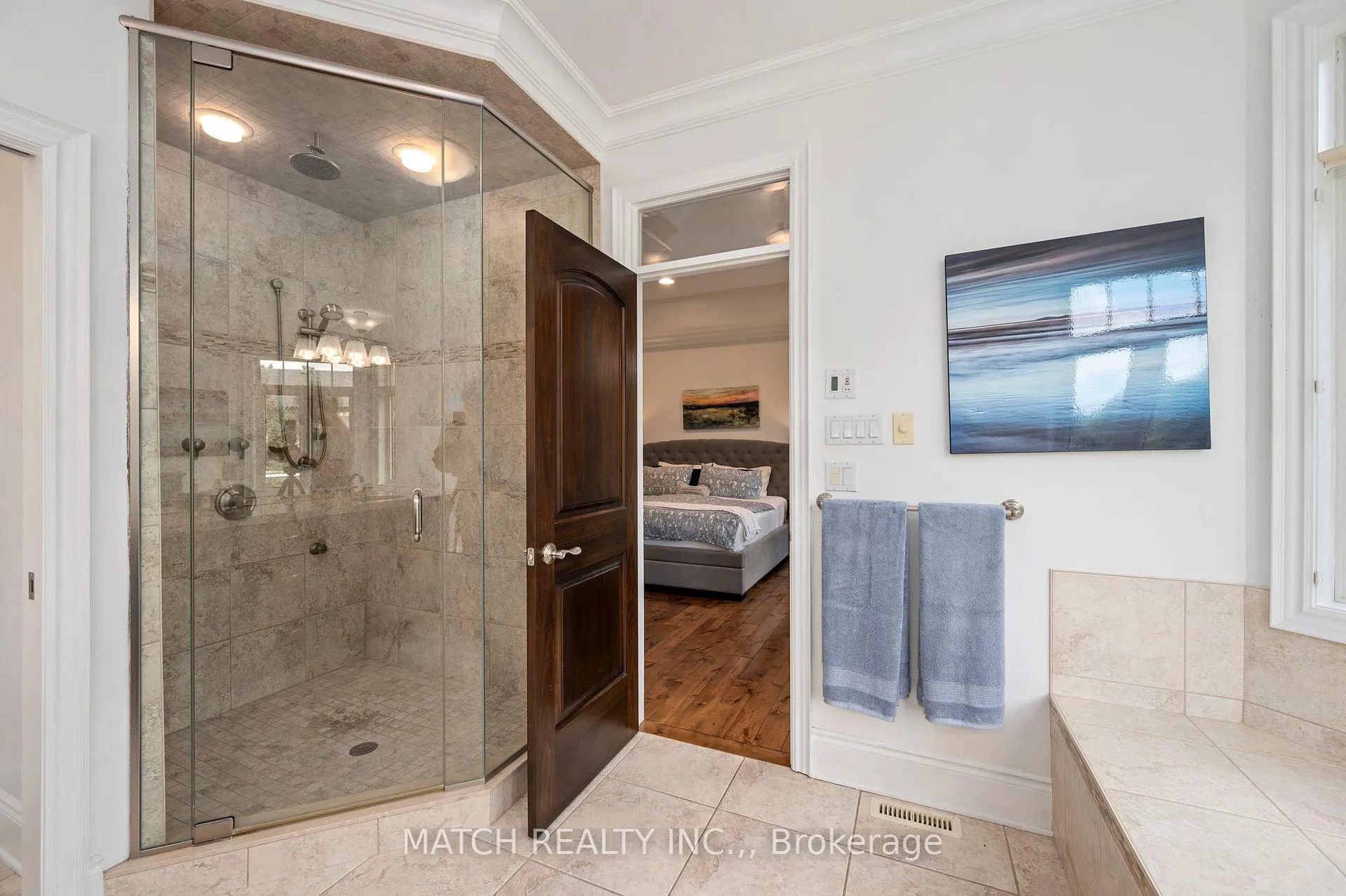 Photo 24 of 1465 Shore Road, London, South A — HOMEH