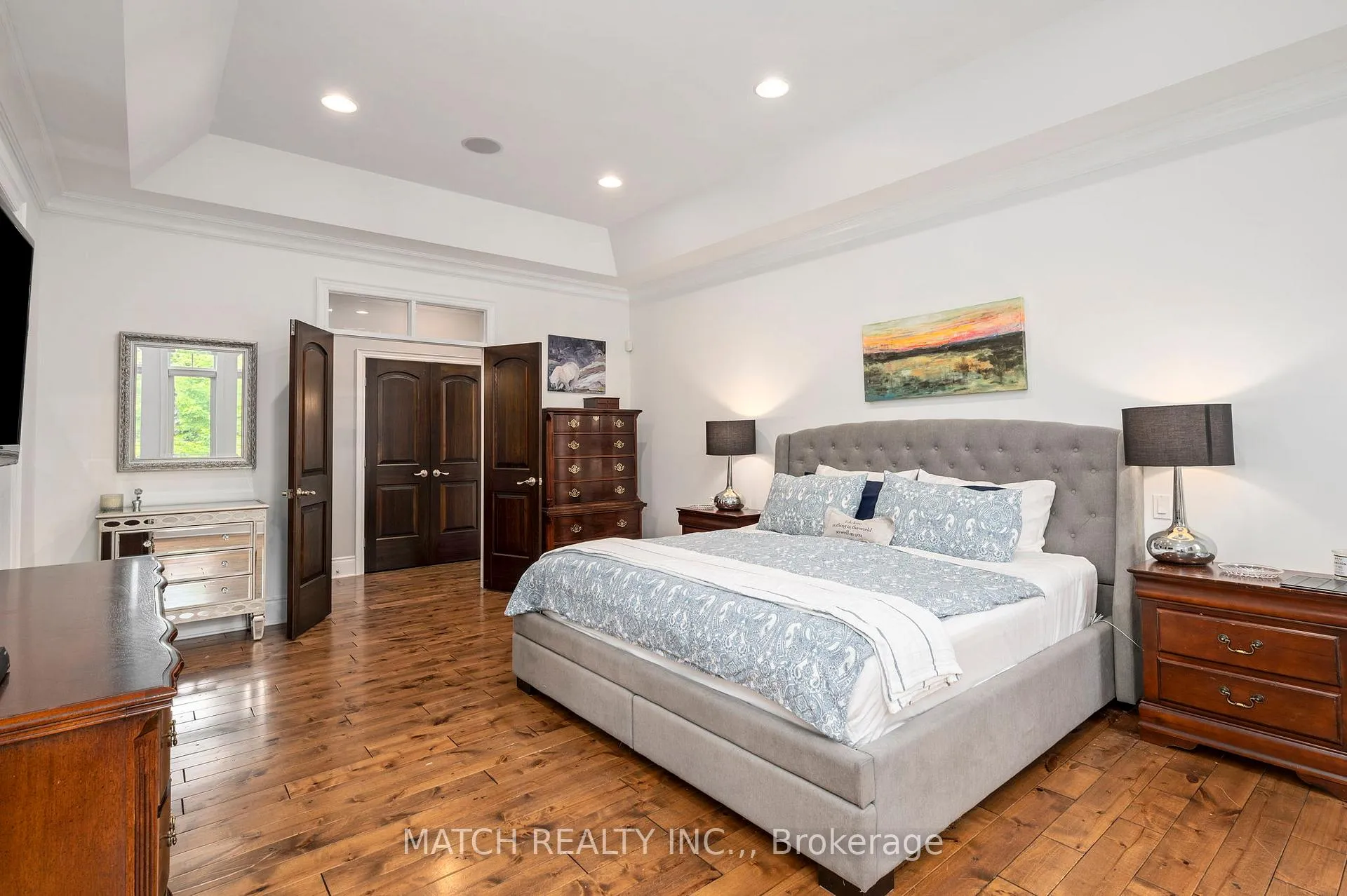 Photo 26 of 1465 Shore Road, London, South A — HOMEH