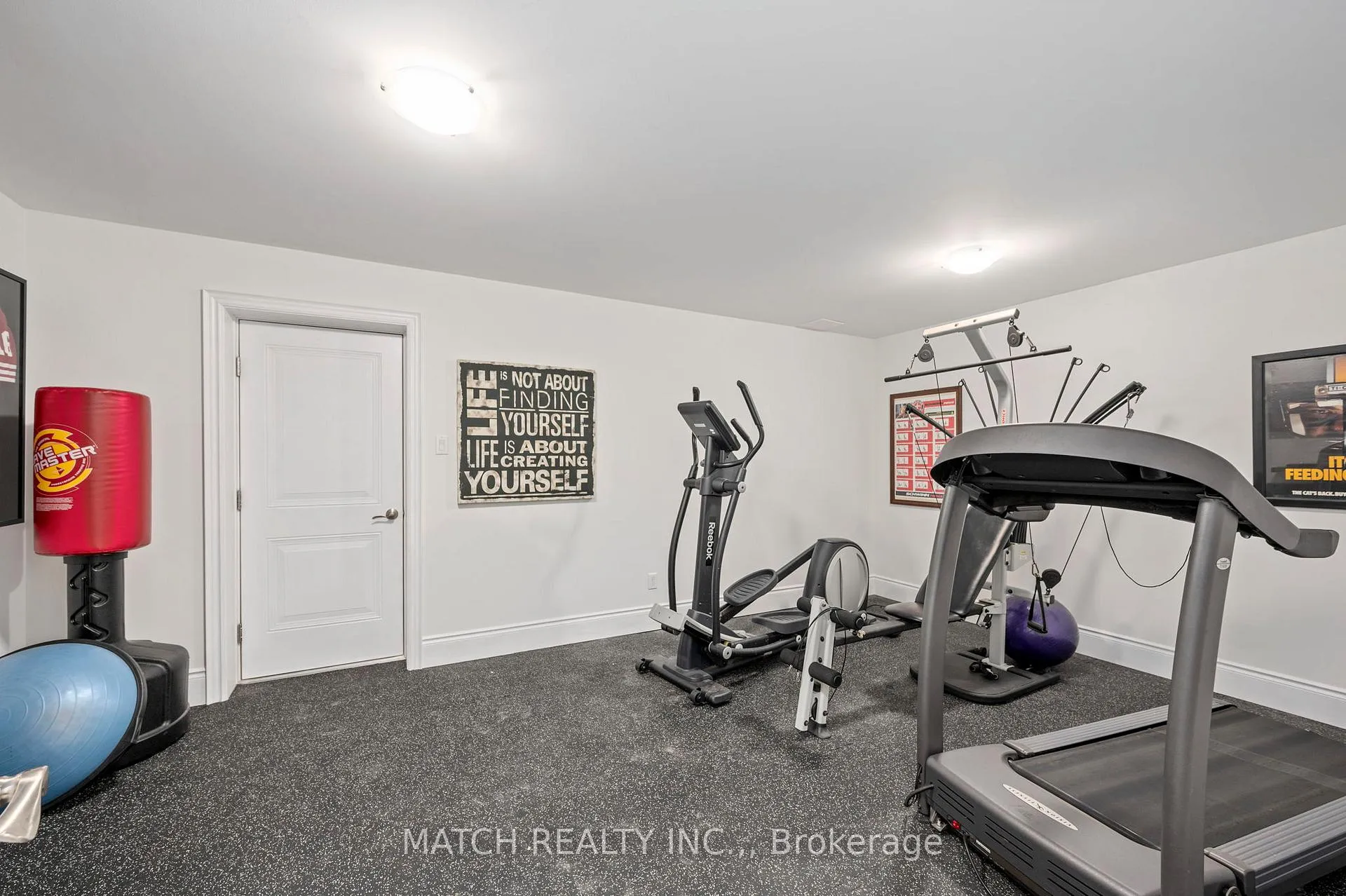 Photo 35 of 1465 Shore Road, London, South A — HOMEH