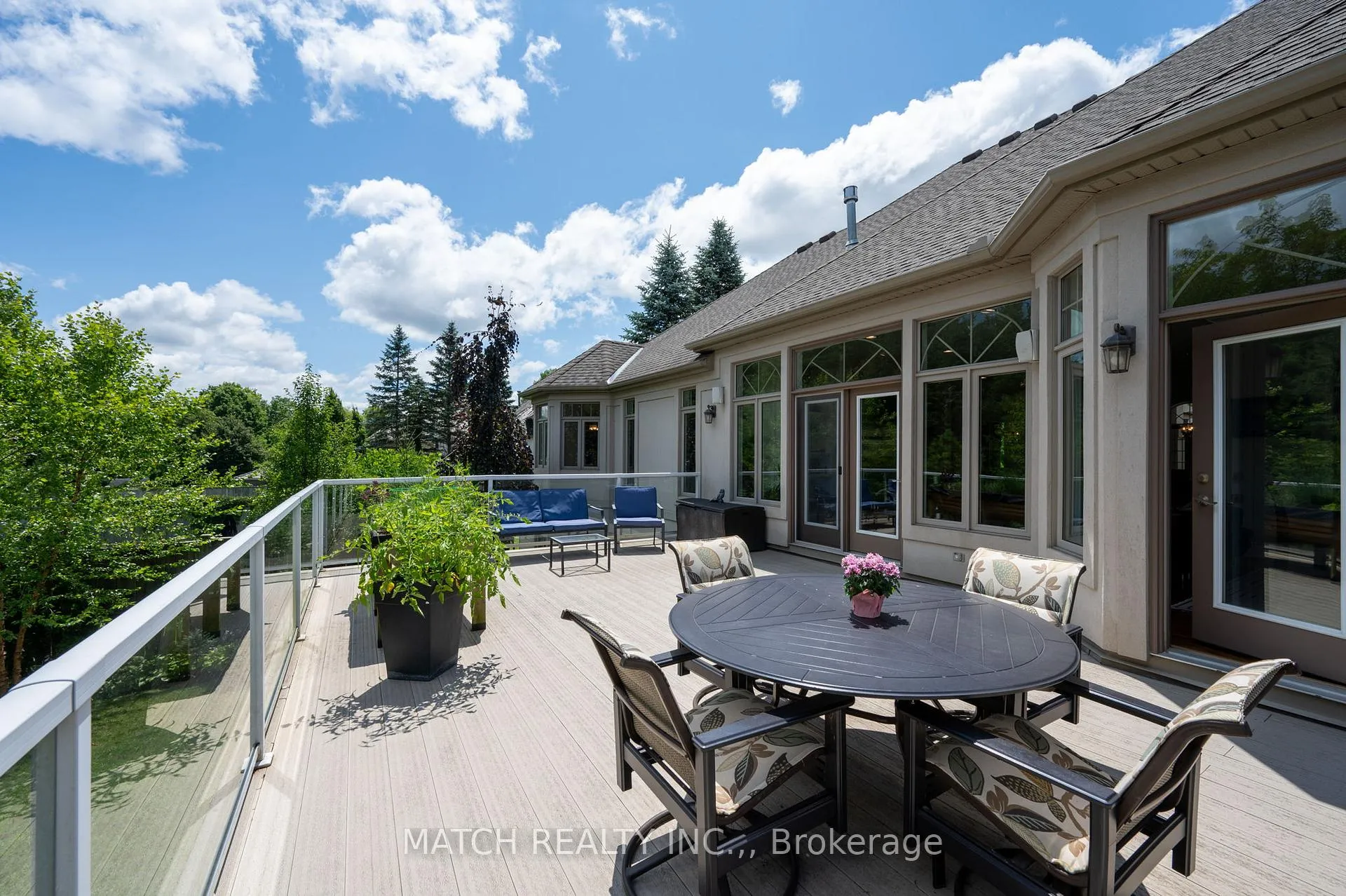 Photo 42 of 1465 Shore Road, London, South A — HOMEH