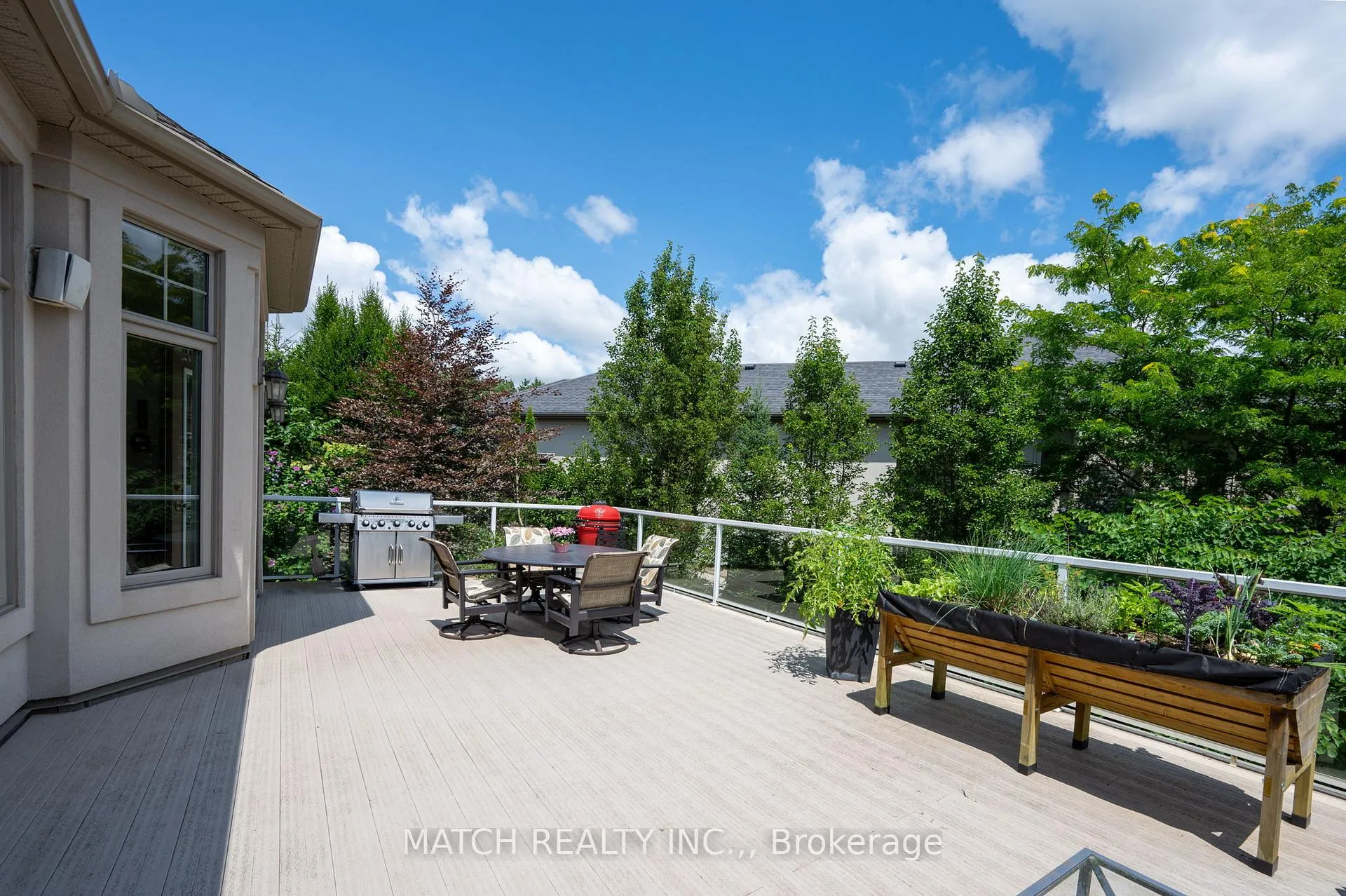 Photo 44 of 1465 Shore Road, London, South A — HOMEH
