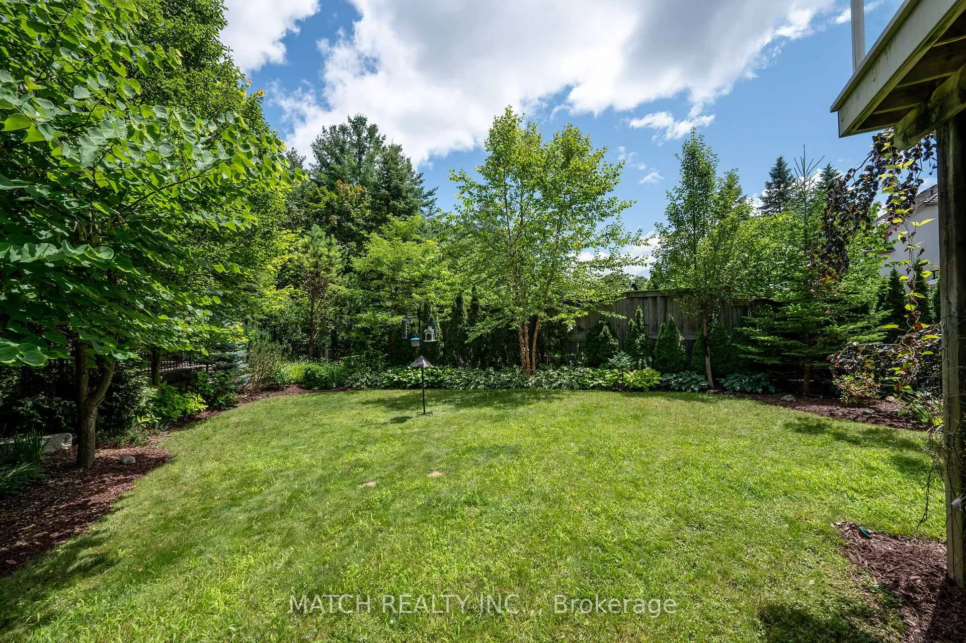 Photo 47 of 1465 Shore Road, London, South A — HOMEH