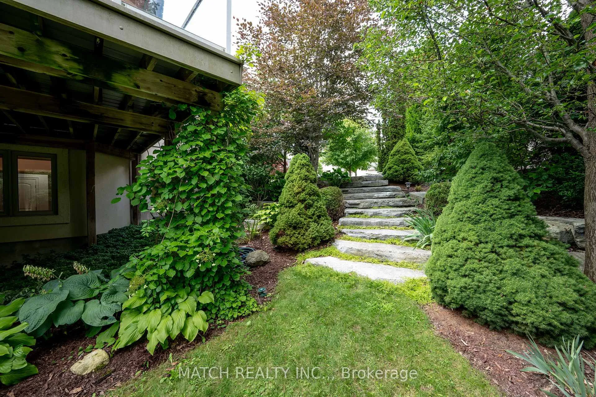 Photo 49 of 1465 Shore Road, London, South A — HOMEH