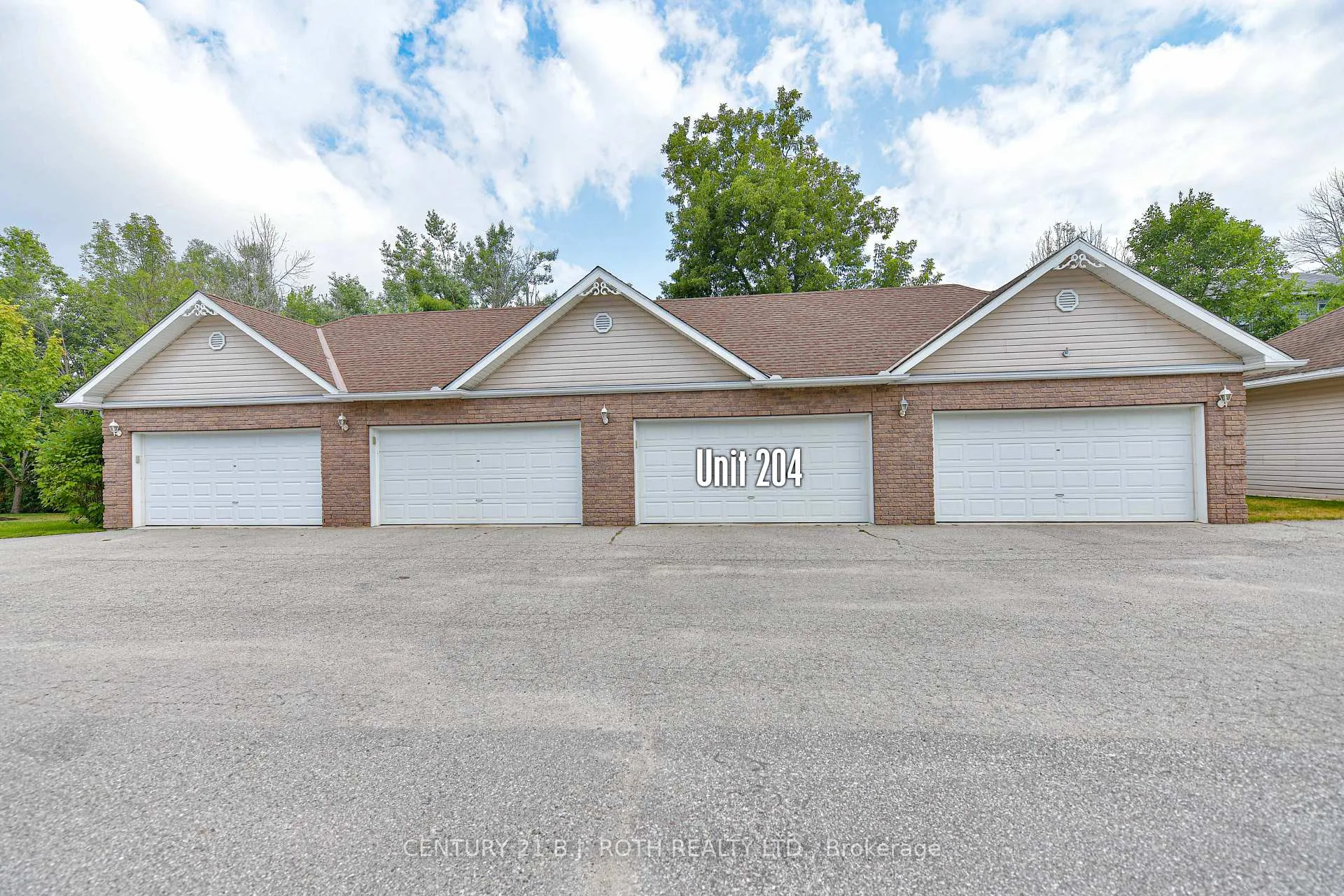 Photo 23 of Unit 204, 43 Creighton Street, Ramara, Atherley — HOMEH