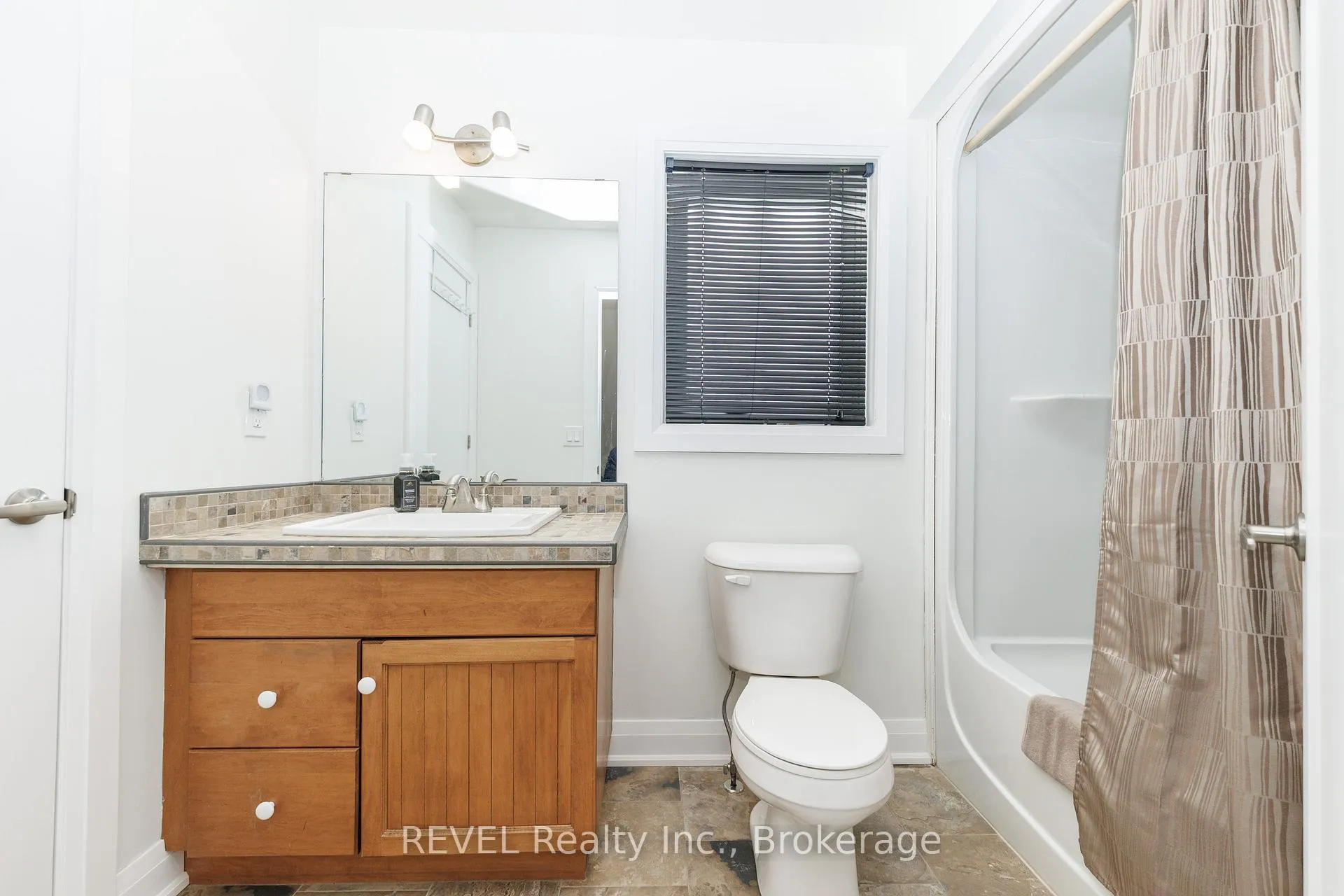 Photo 21 of 1452 Allanport Road, Thorold, Port Robinson — HOMEH