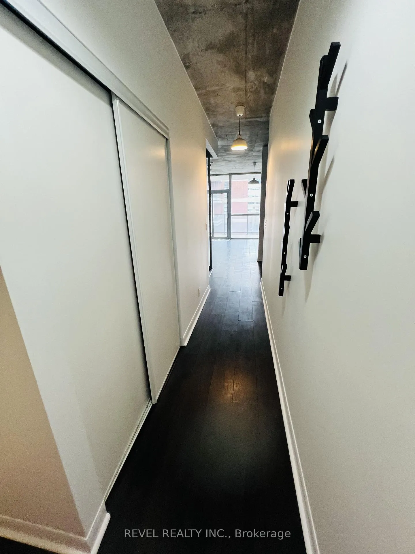 Photo 6 of Unit 404, 478 King Street W, Toronto, Waterfront Communities — HOMEH