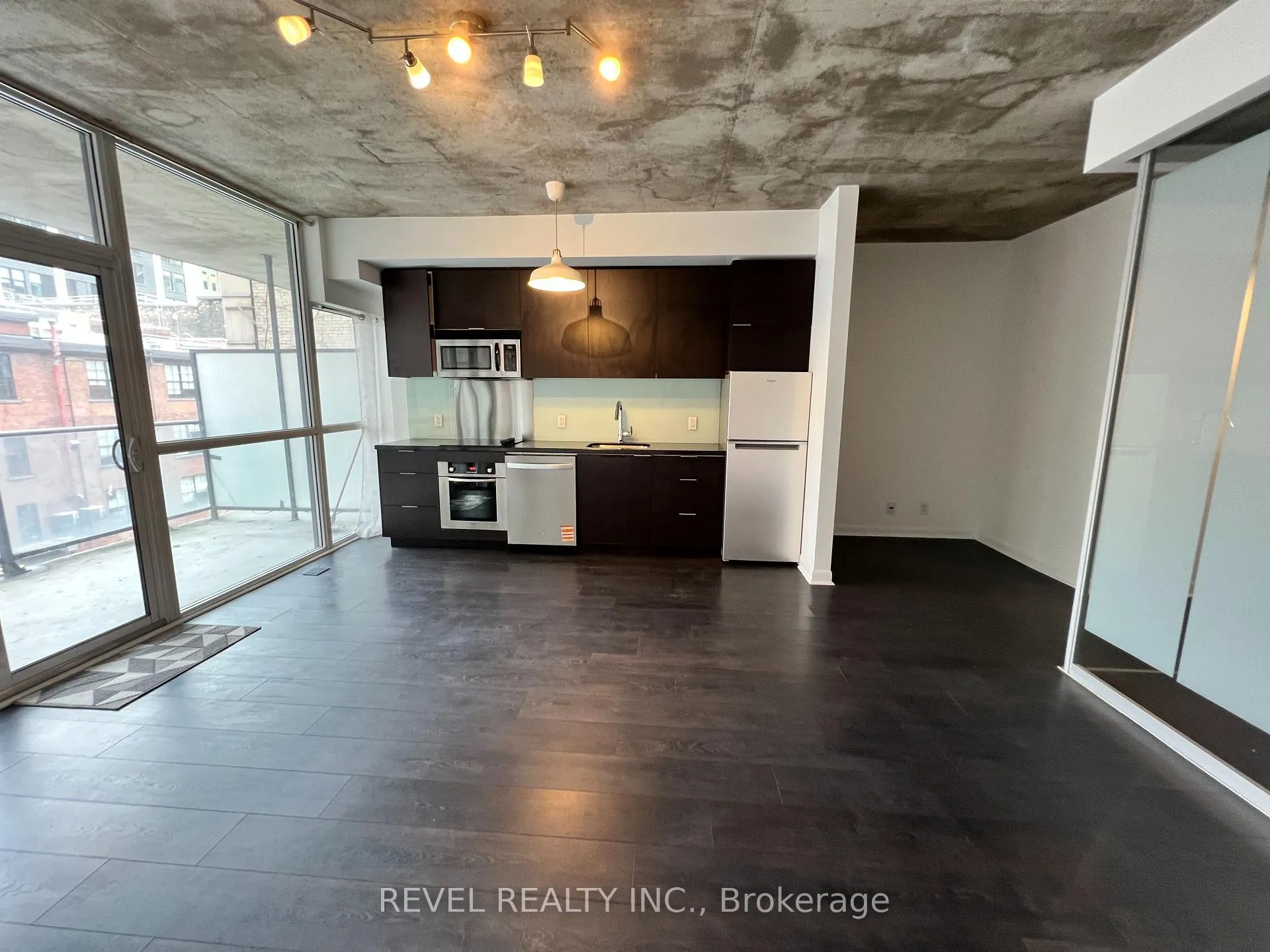 Photo 12 of Unit 404, 478 King Street W, Toronto, Waterfront Communities — HOMEH