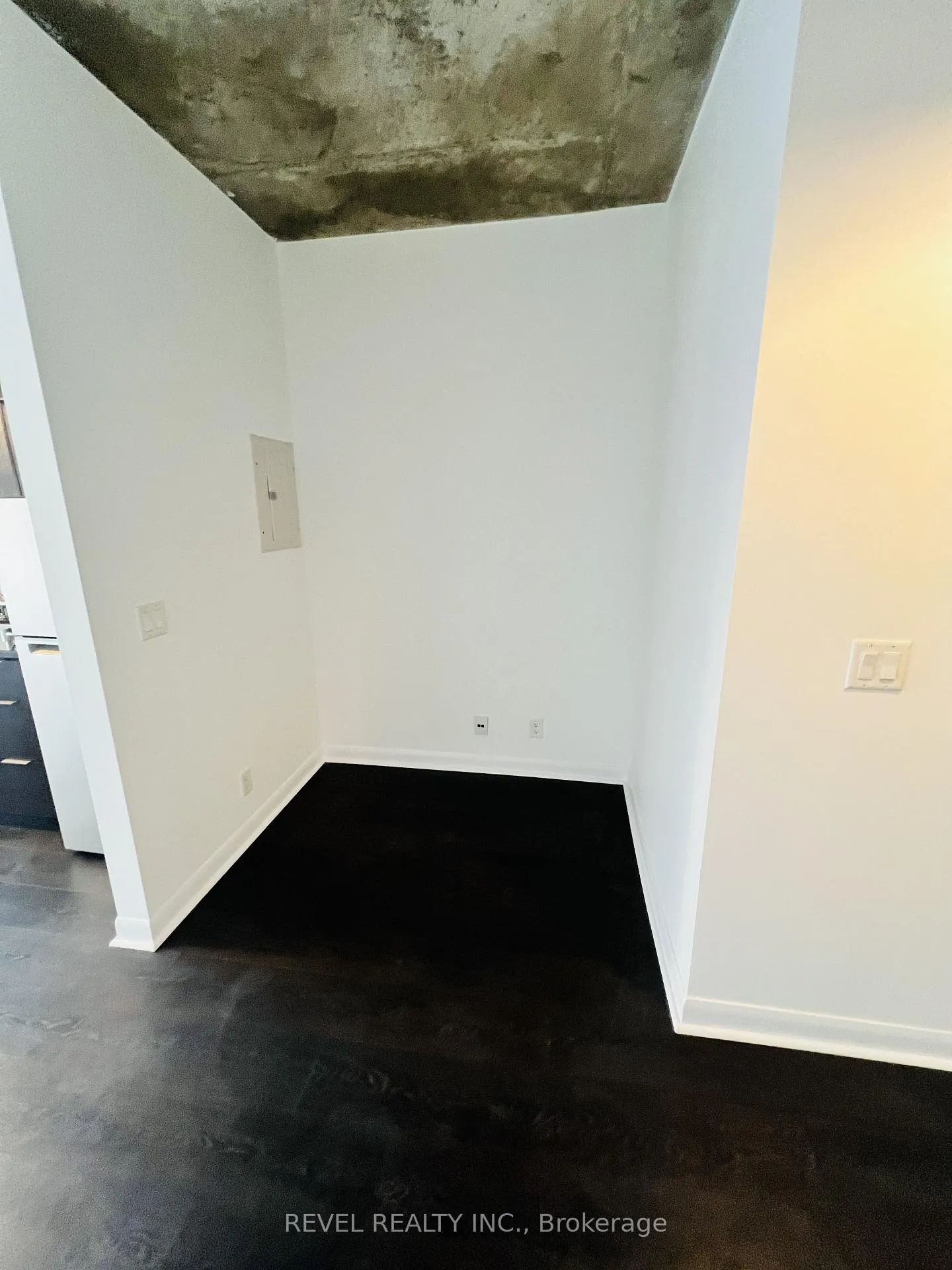 Photo 14 of Unit 404, 478 King Street W, Toronto, Waterfront Communities — HOMEH