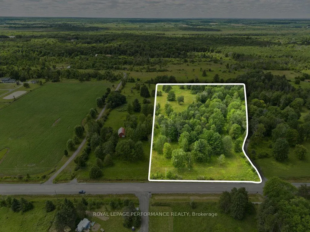 Photo 3 of 3117 Torwood Drive, Ottawa, Dunrobin Shores — HOMEH
