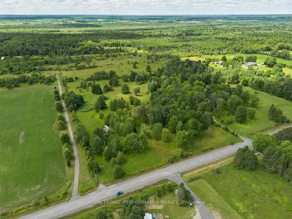 Photo 4 of 3117 Torwood Drive, Ottawa, Dunrobin Shores — HOMEH