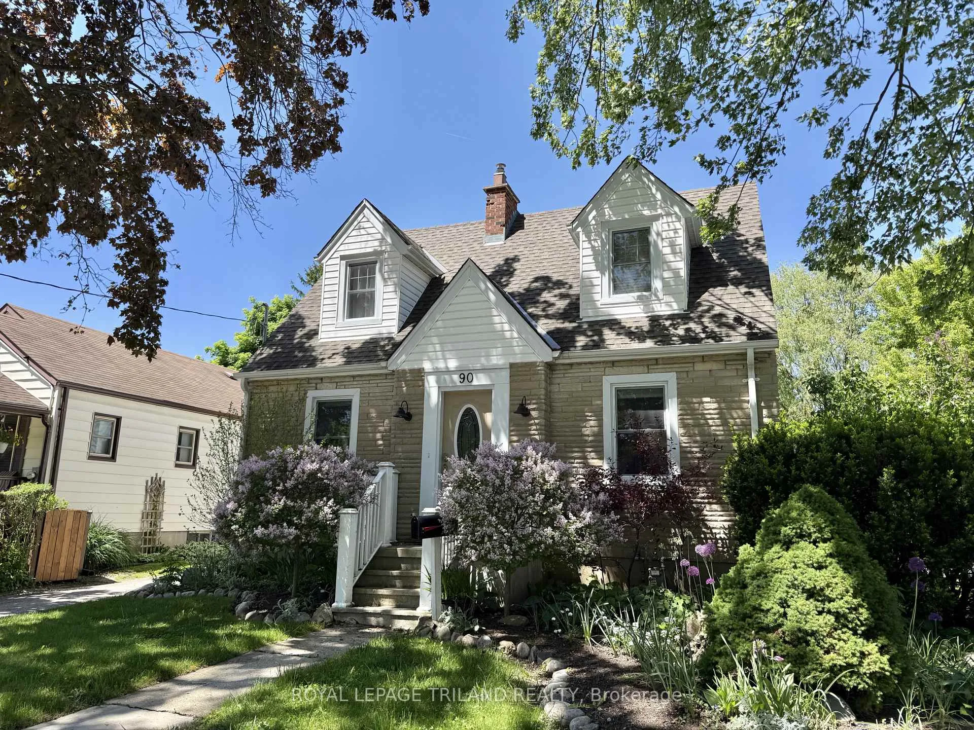 Photo 1 of 90 Locust Street, St. Thomas — HOMEH