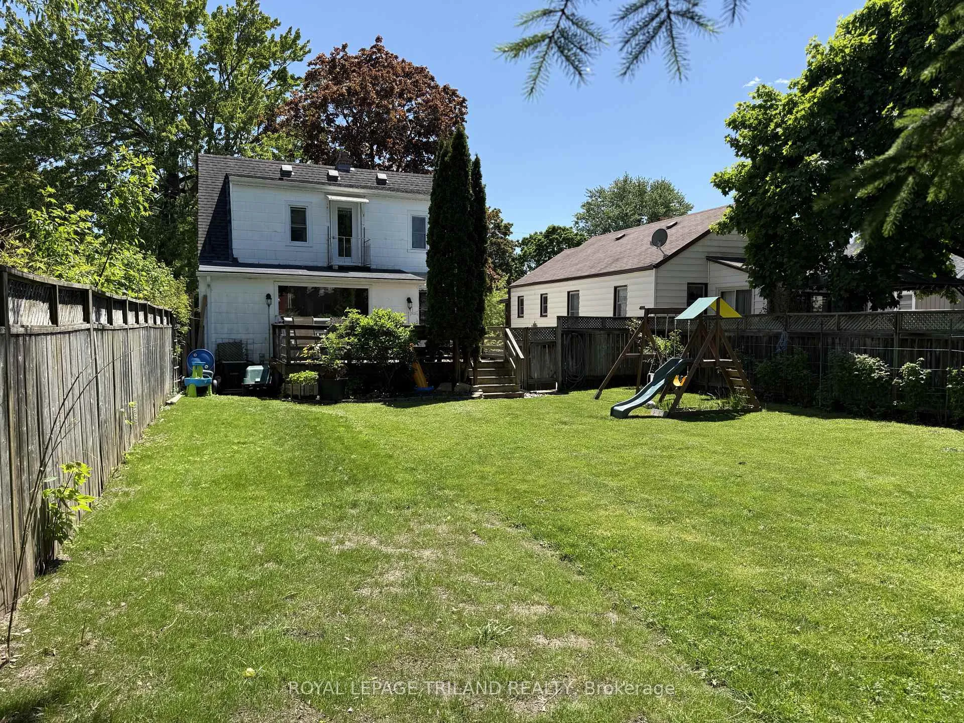 Photo 36 of 90 Locust Street, St. Thomas — HOMEH