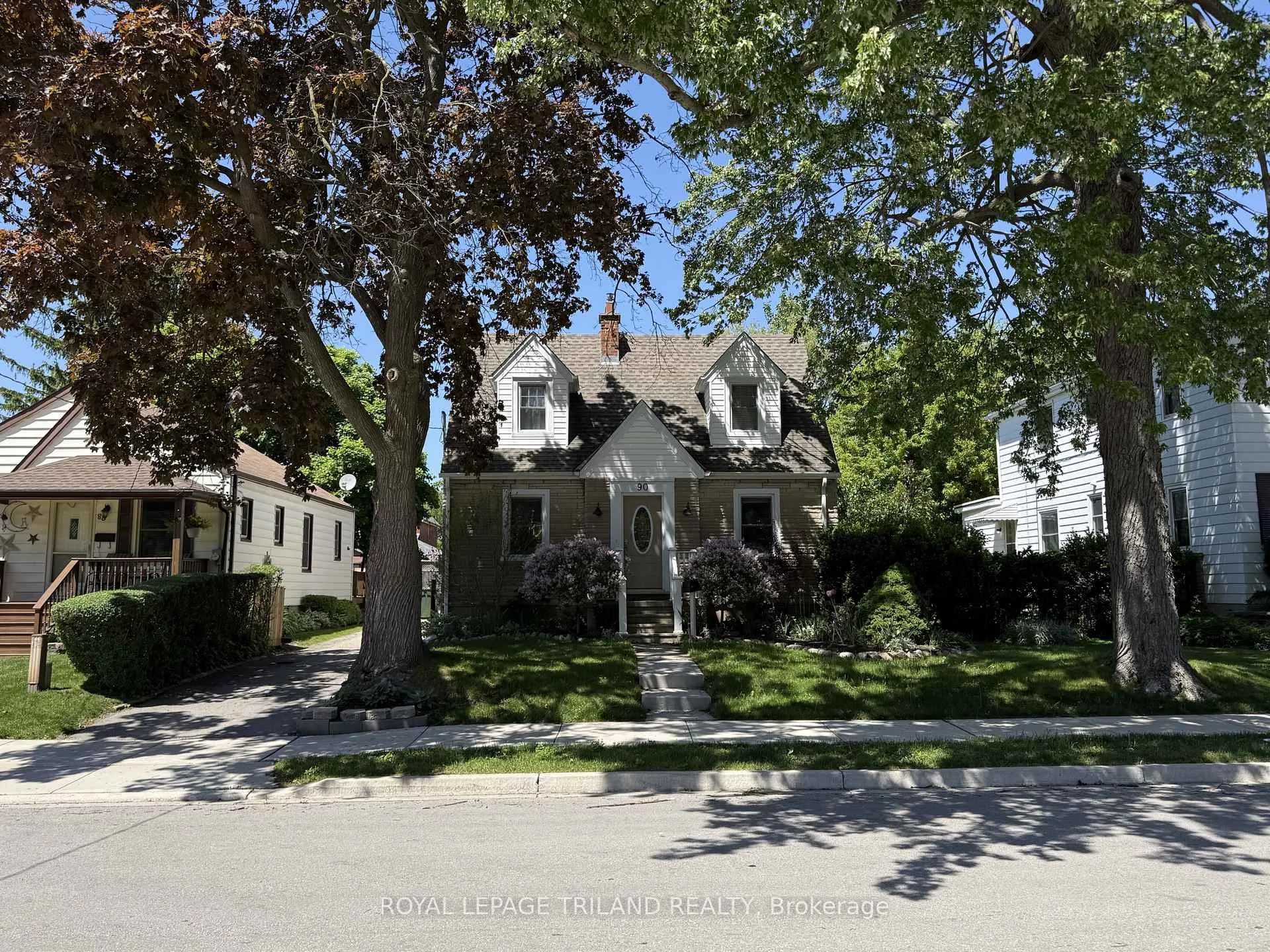 Photo 39 of 90 Locust Street, St. Thomas — HOMEH