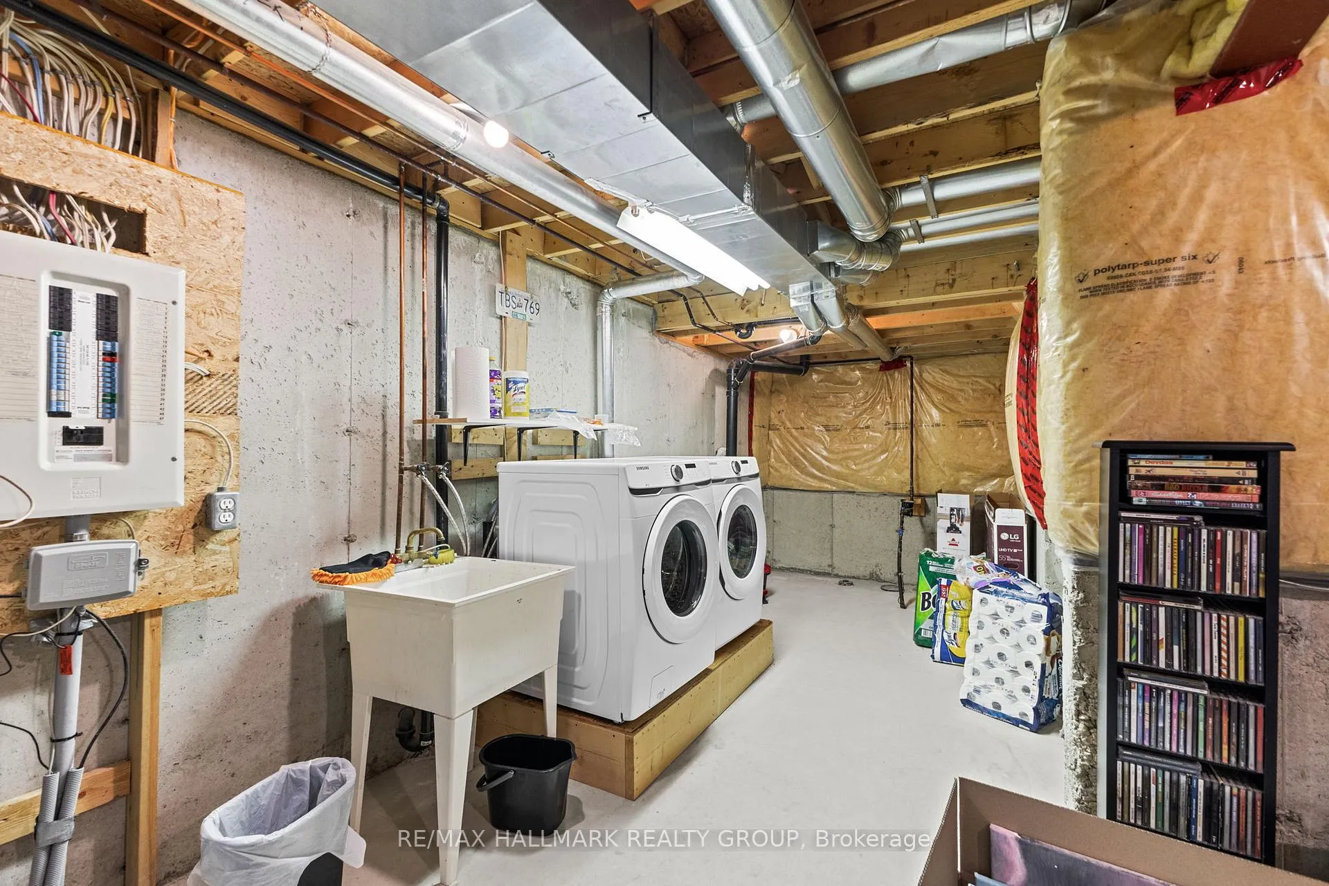 Photo 38 of 404 Wisteria Crescent, Ottawa, Riverside South — HOMEH