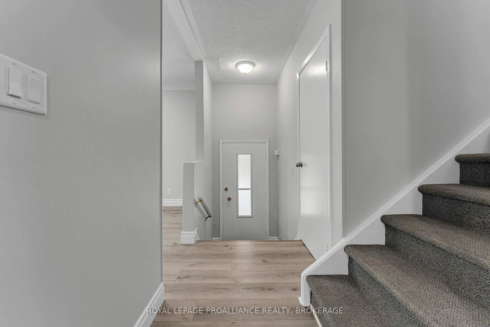 Photo 4 of 1080 Hudson Drive, Kingston, South of Taylor-Kidd Blvd — HOMEH