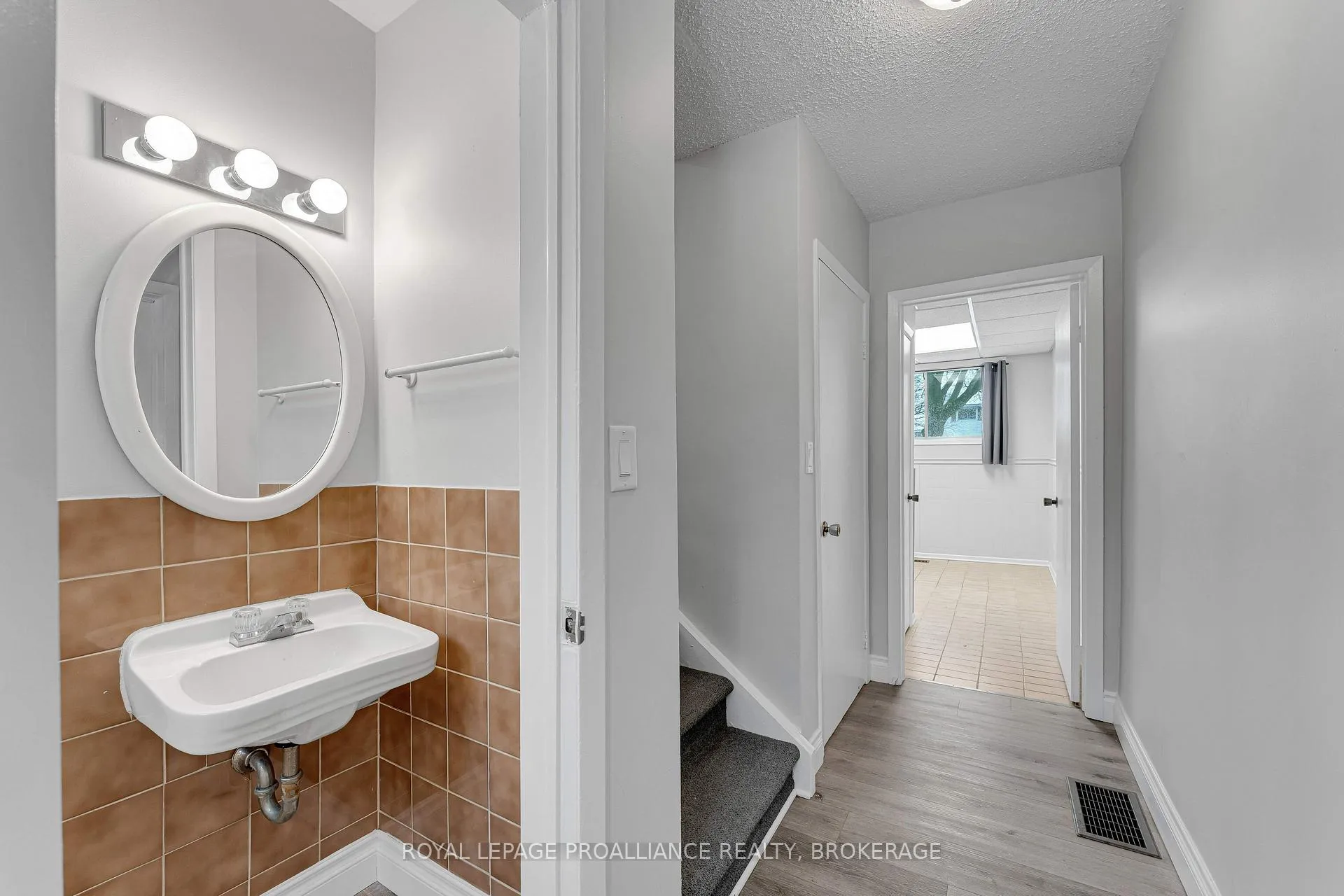 Photo 21 of 1080 Hudson Drive, Kingston, South of Taylor-Kidd Blvd — HOMEH