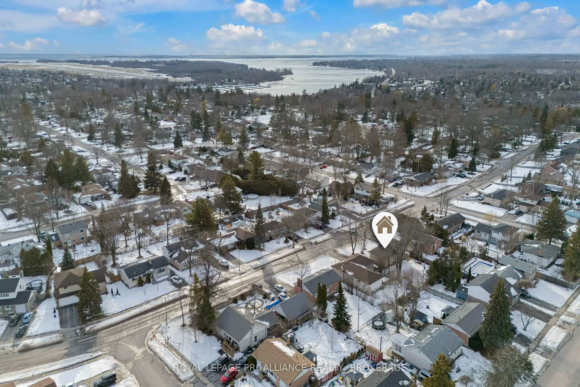 Photo 32 of 1080 Hudson Drive, Kingston, South of Taylor-Kidd Blvd — HOMEH