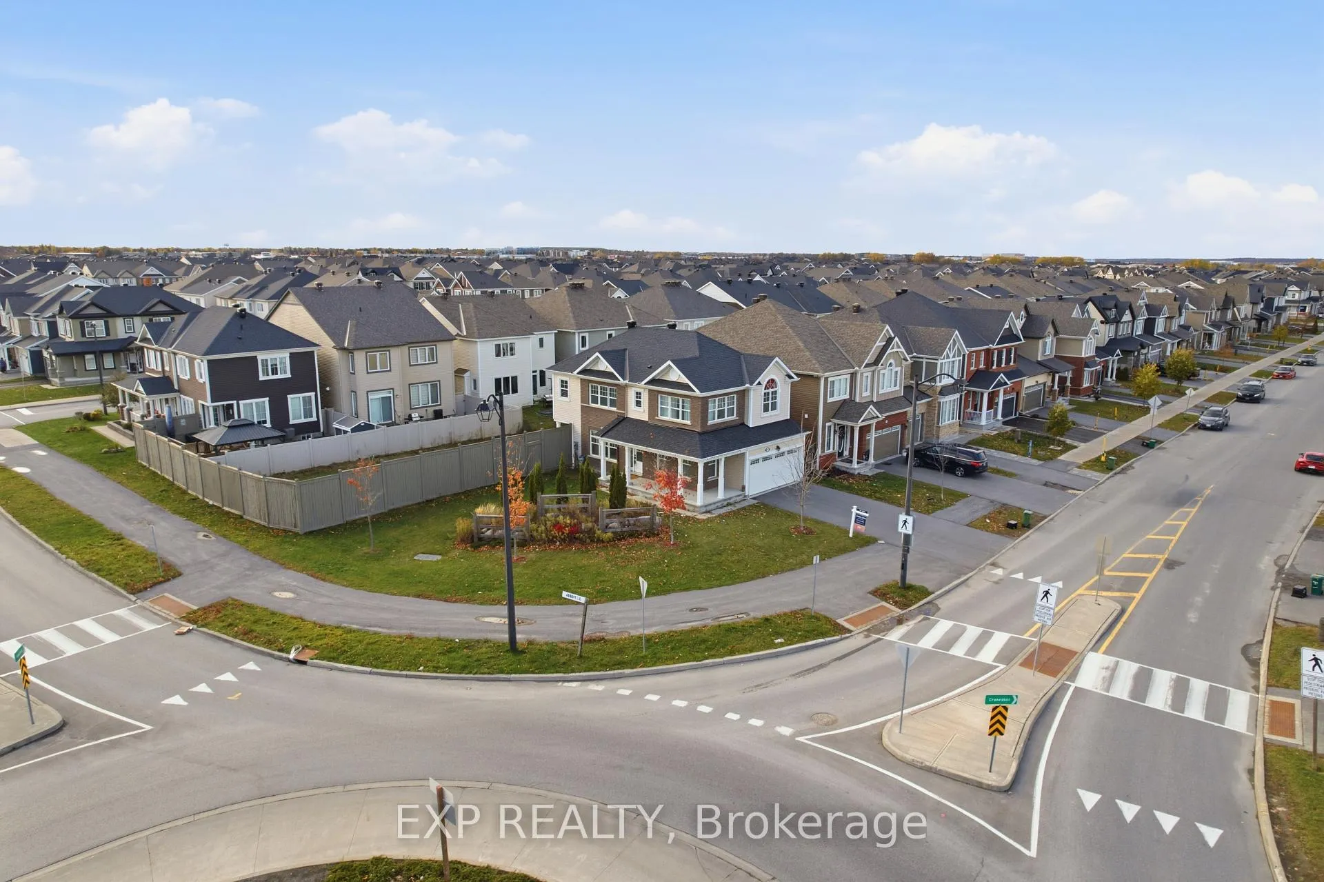 Photo 9 of 100 Cranesbill Road, Ottawa, Kanata - Emerald Meadows/Trailwest — HOMEH