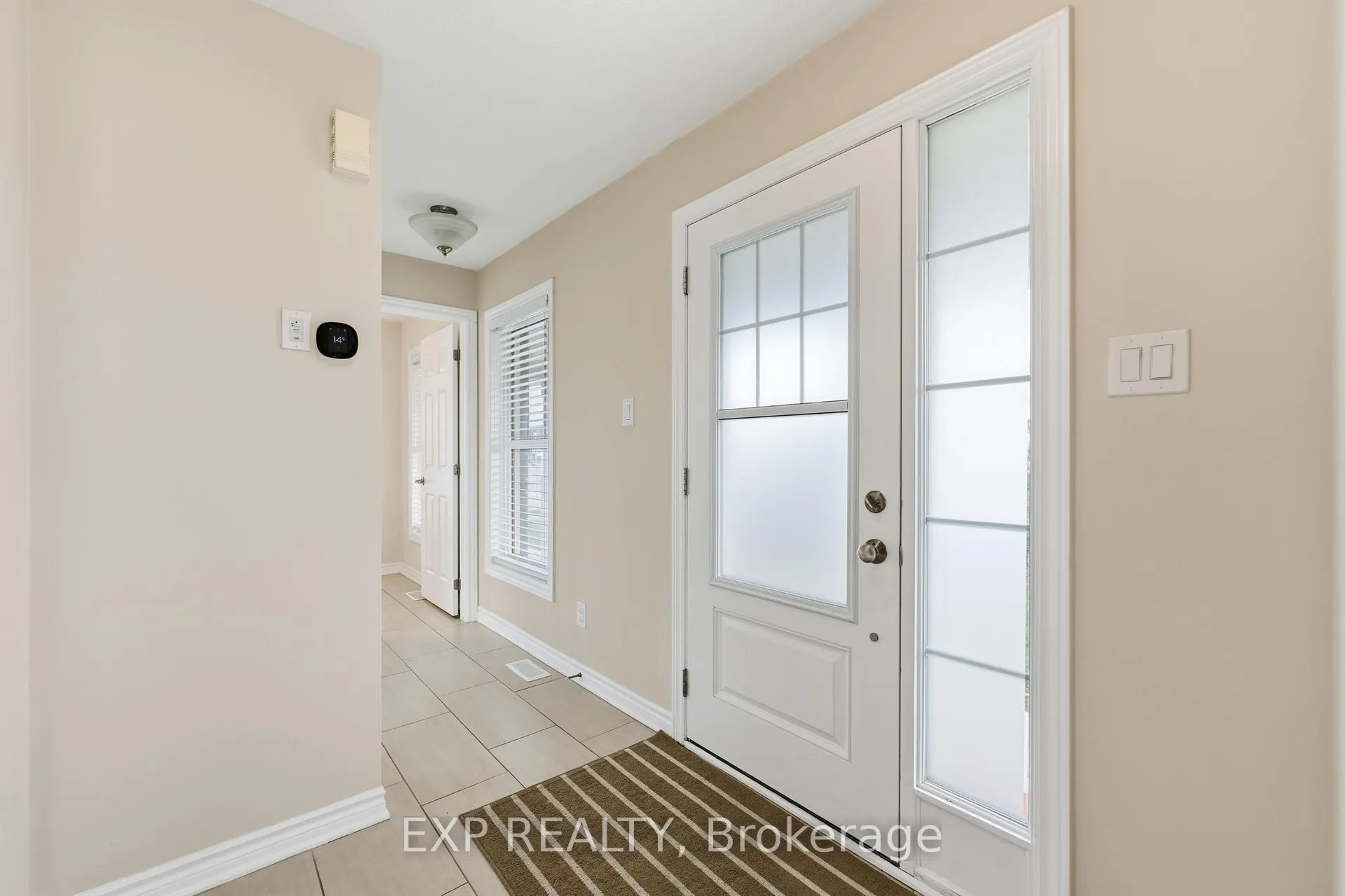 Photo 12 of 100 Cranesbill Road, Ottawa, Kanata - Emerald Meadows/Trailwest — HOMEH