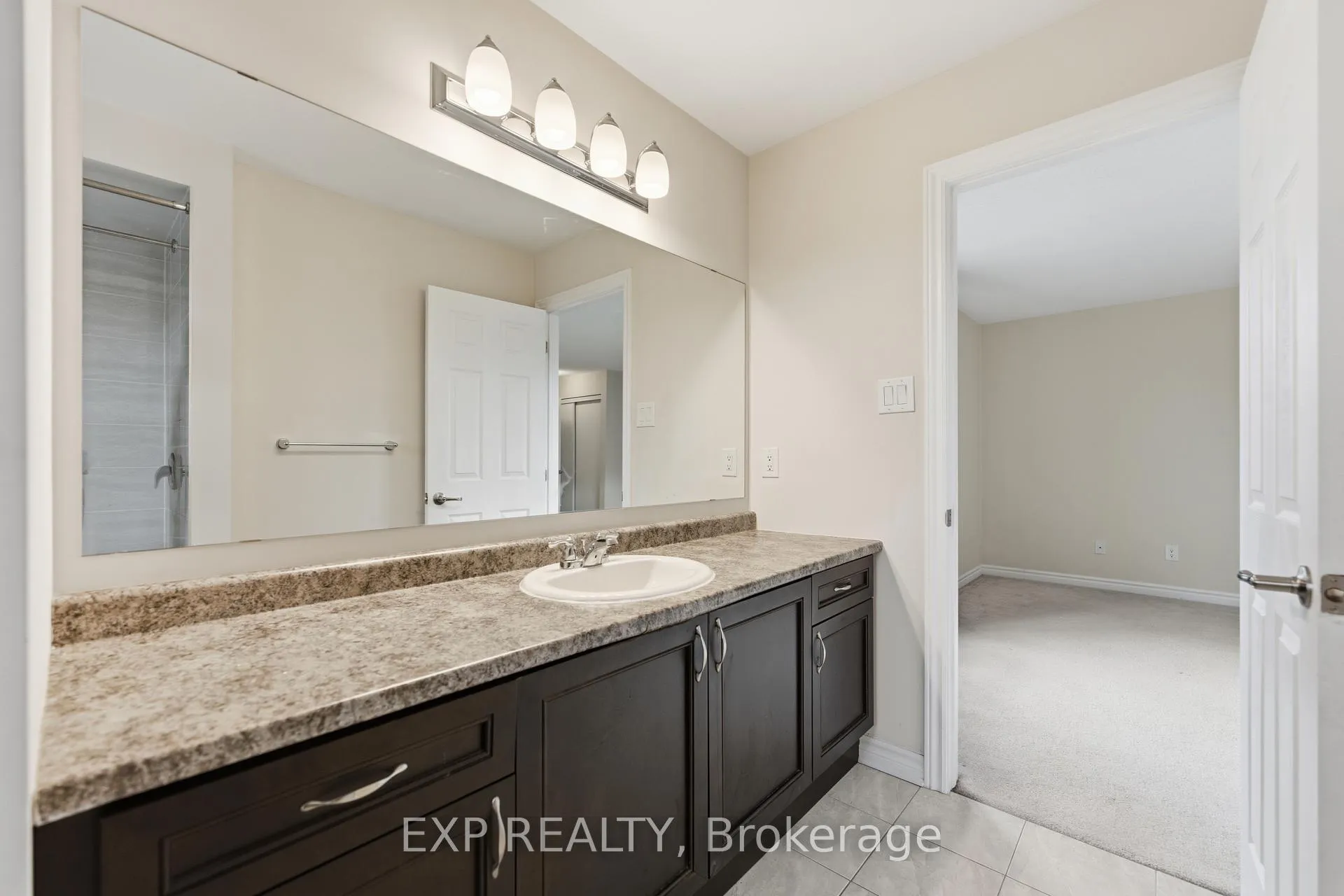 Photo 32 of 100 Cranesbill Road, Ottawa, Kanata - Emerald Meadows/Trailwest — HOMEH