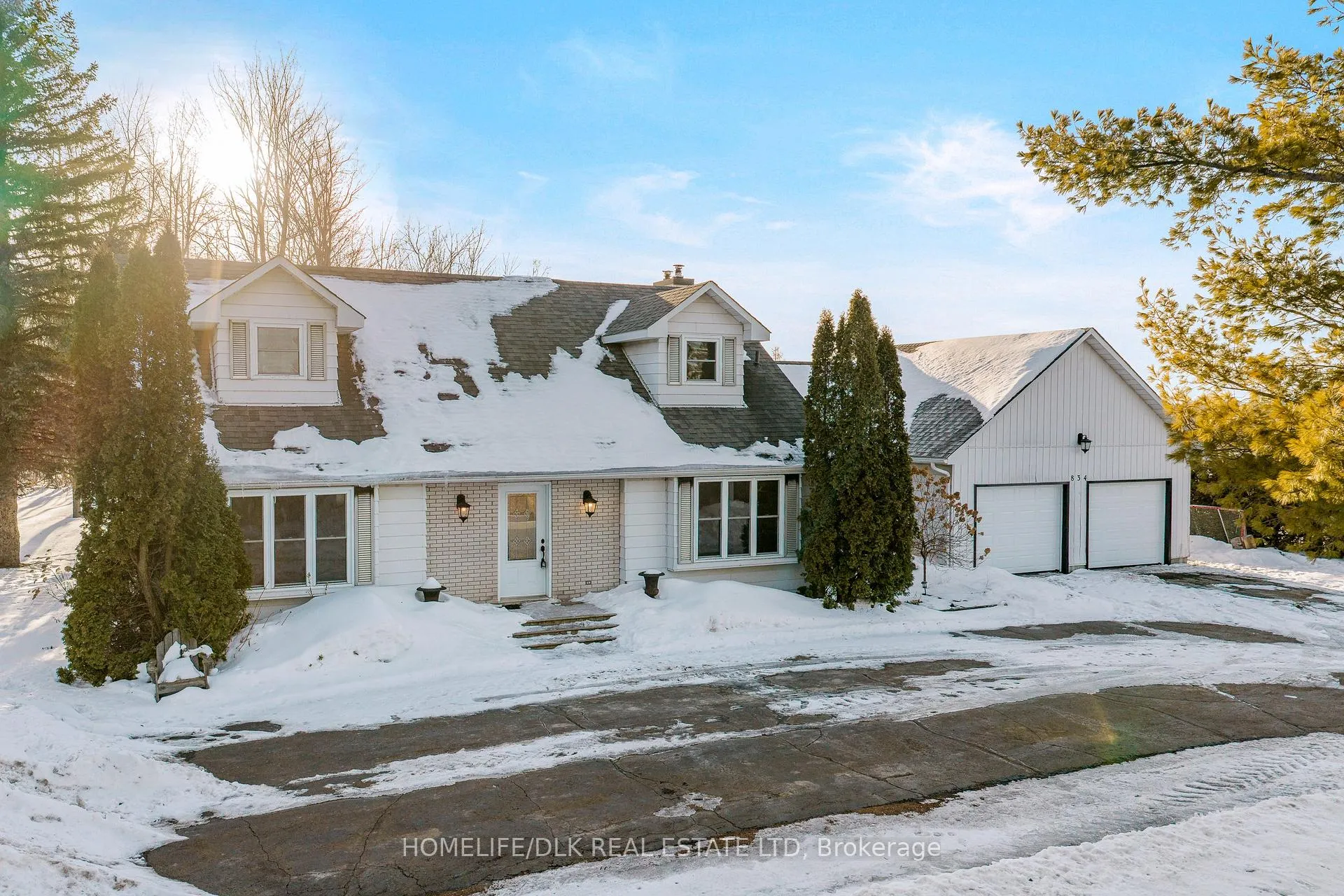 Front of 834 South Gower Drive