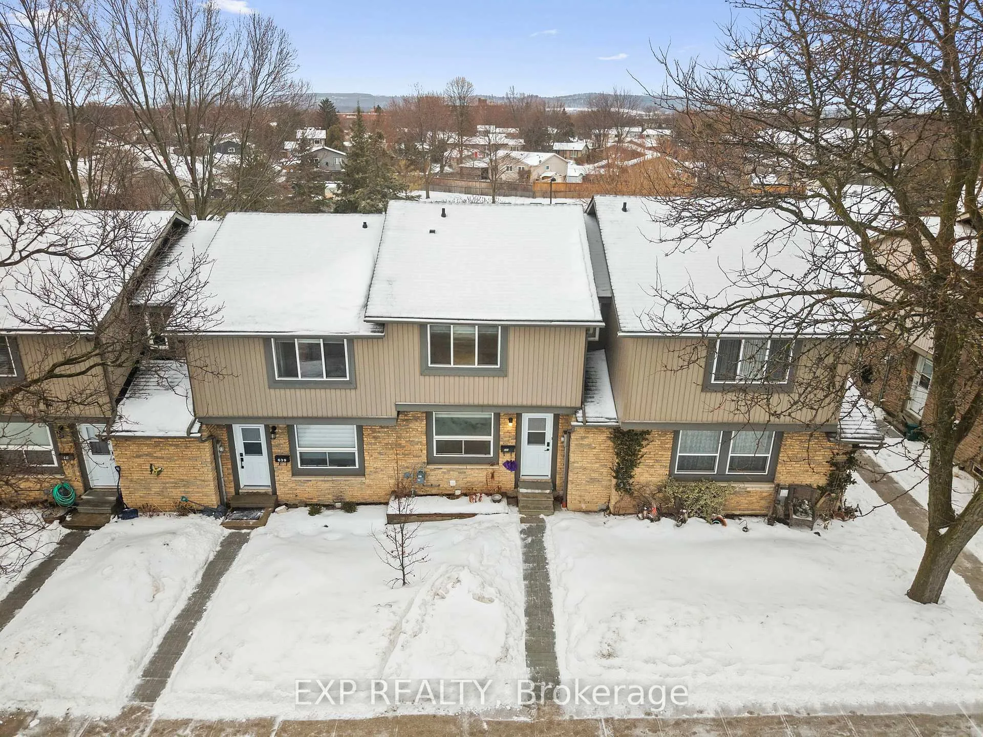 Photo 2 of 641 Woodward Avenue, Milton, Dorset Park — HOMEH