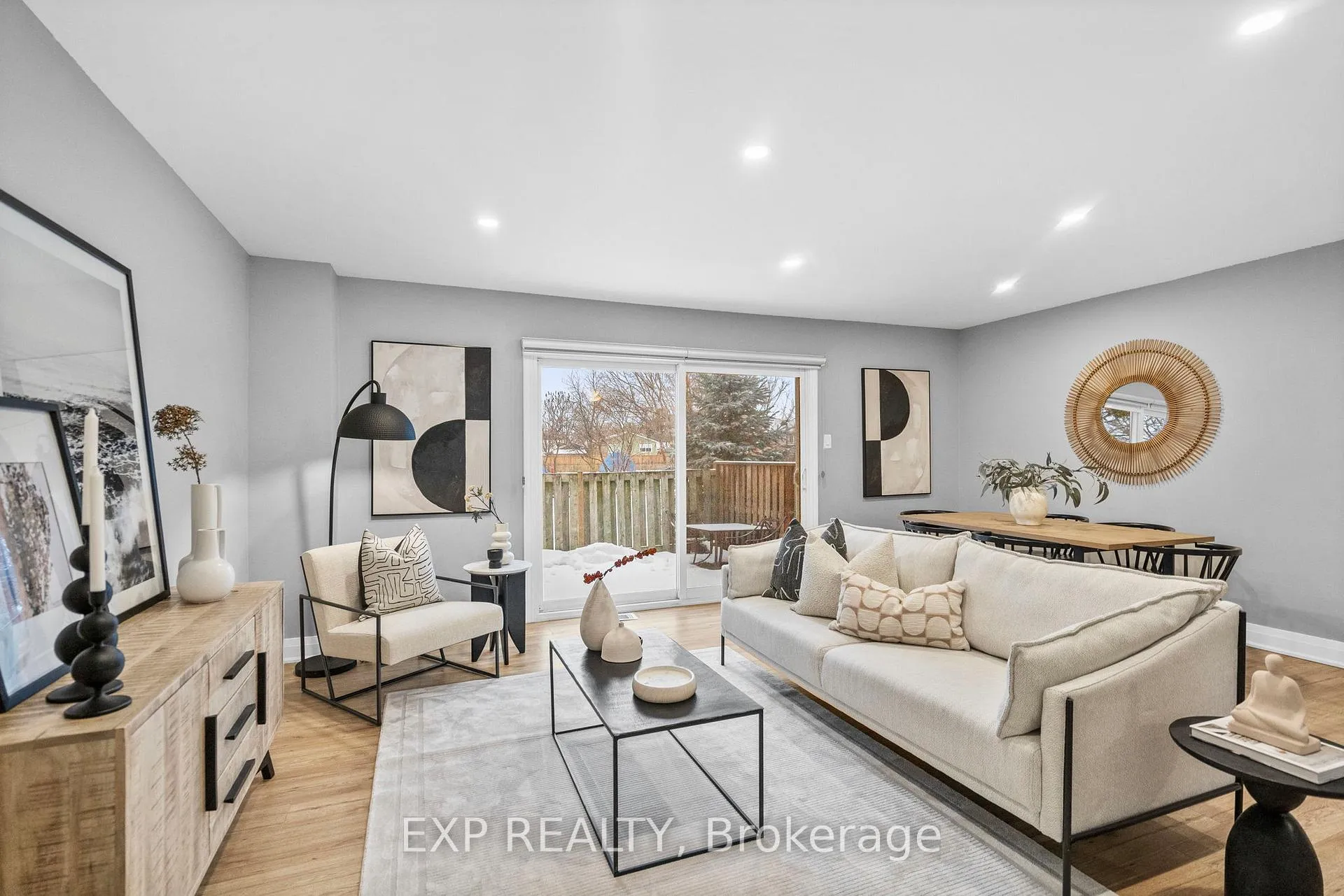 Photo 5 of 641 Woodward Avenue, Milton, Dorset Park — HOMEH