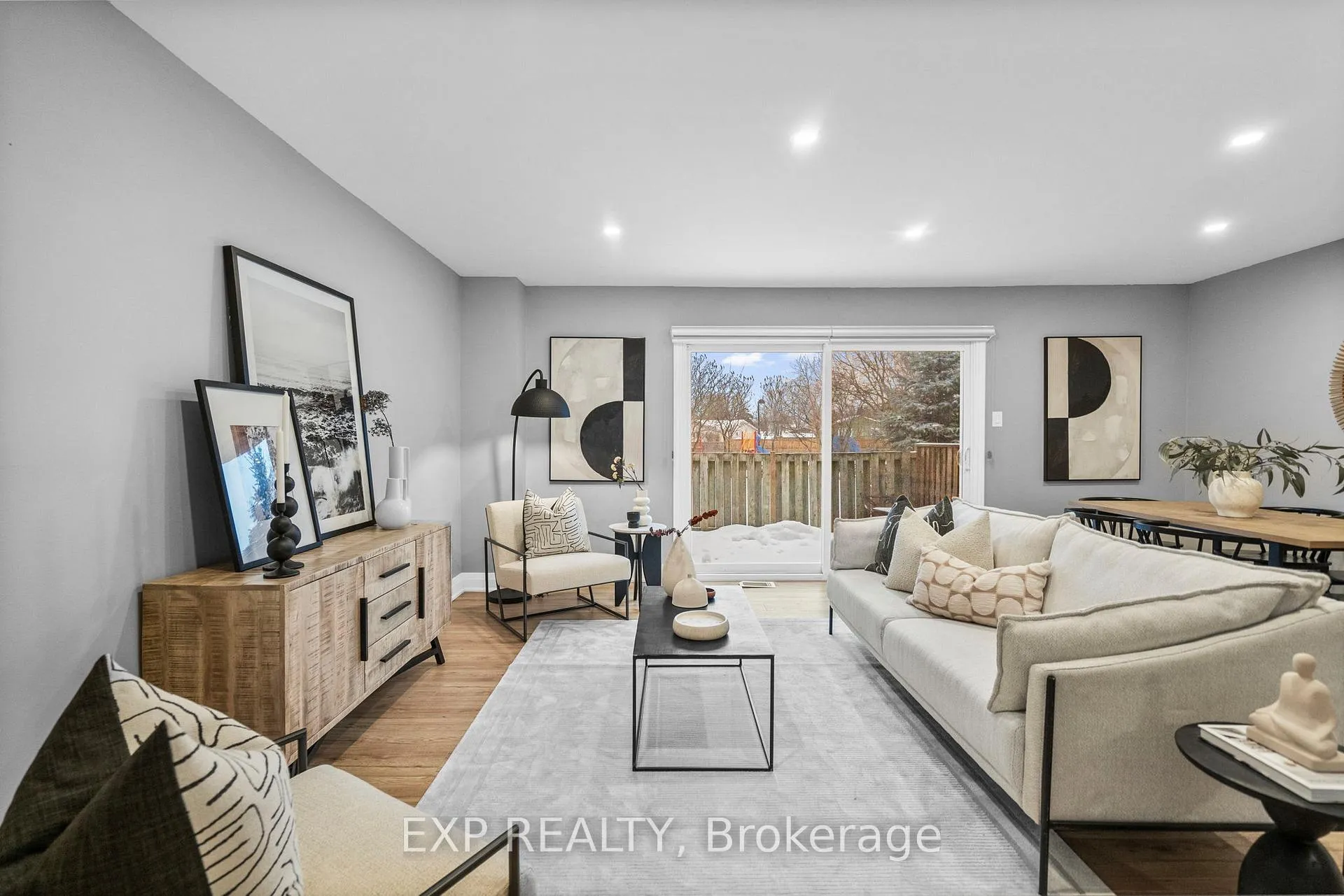 Photo 6 of 641 Woodward Avenue, Milton, Dorset Park — HOMEH