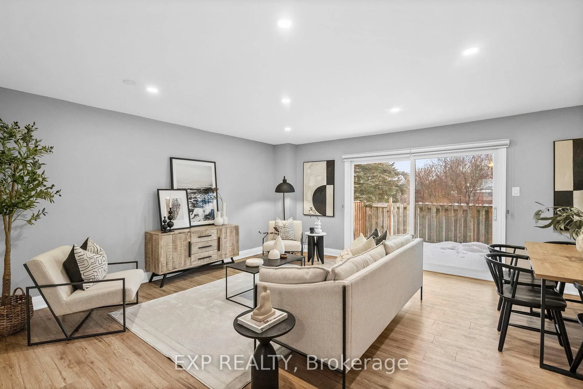 Photo 8 of 641 Woodward Avenue, Milton, Dorset Park — HOMEH