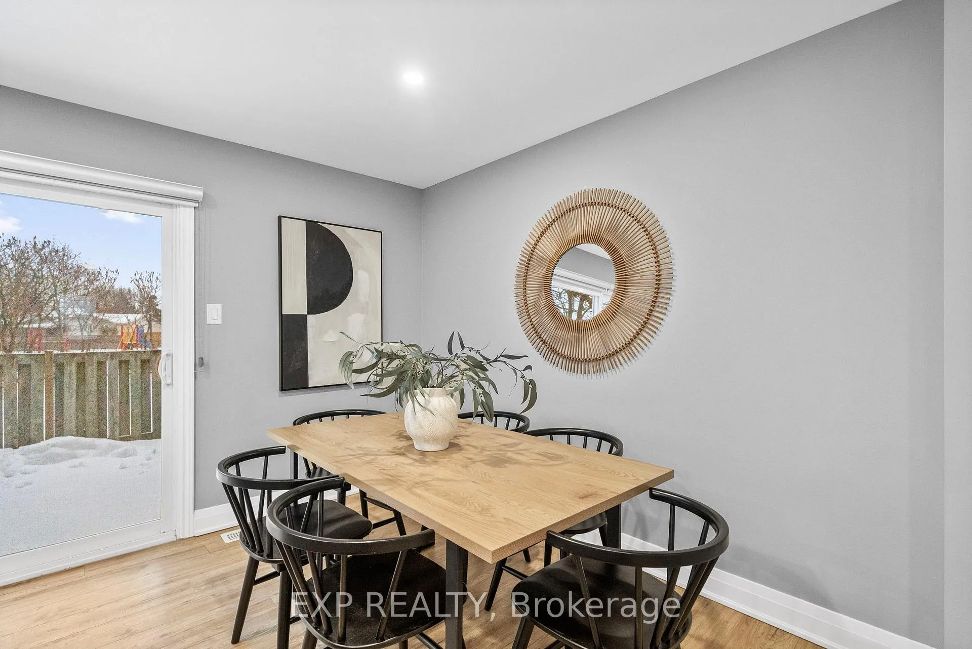 Photo 13 of 641 Woodward Avenue, Milton, Dorset Park — HOMEH