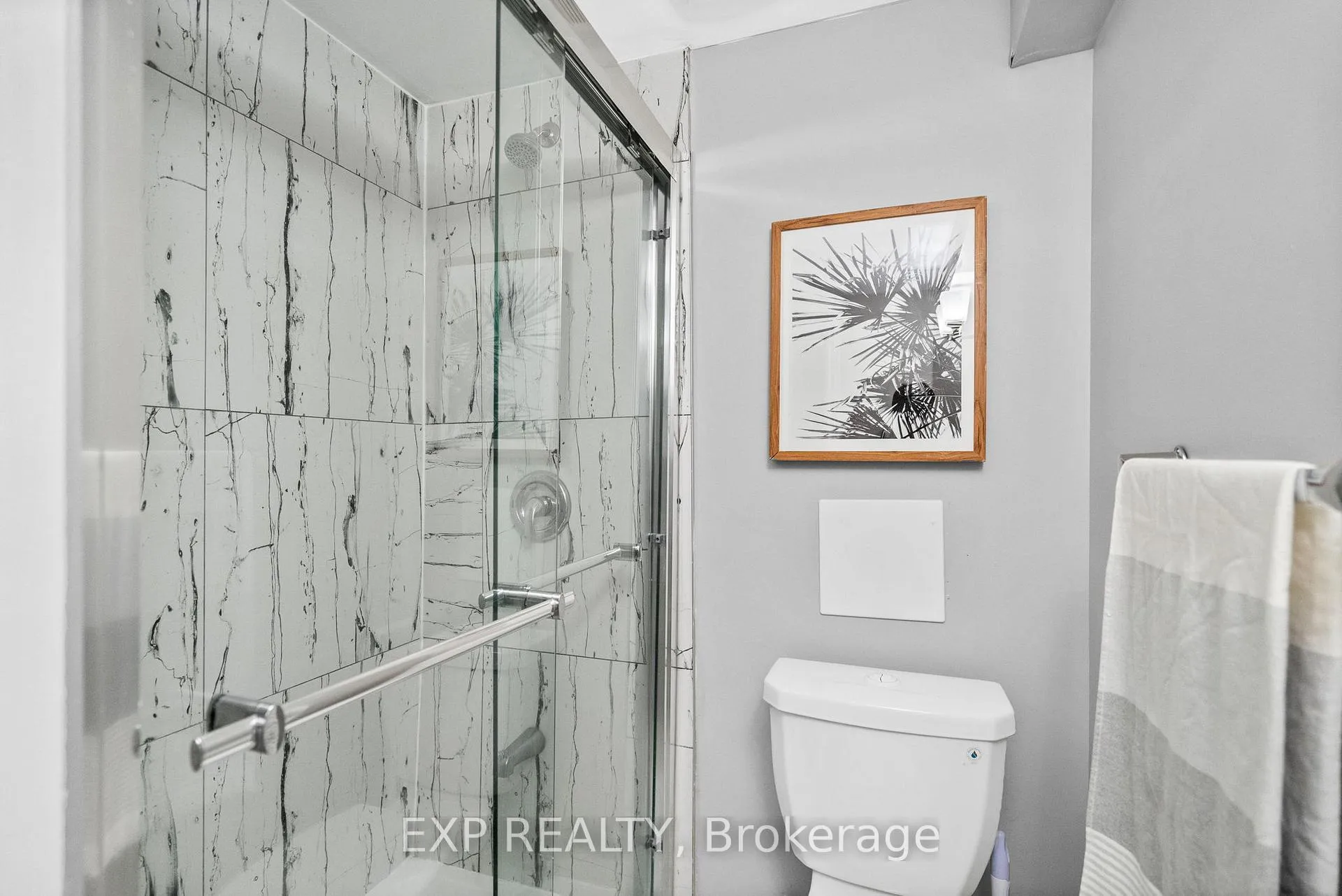Photo 40 of 641 Woodward Avenue, Milton, Dorset Park — HOMEH