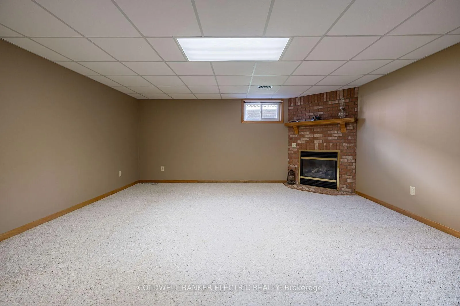 Photo 23 of 962 Golfview Road, Peterborough, Otonabee Ward 1 — HOMEH