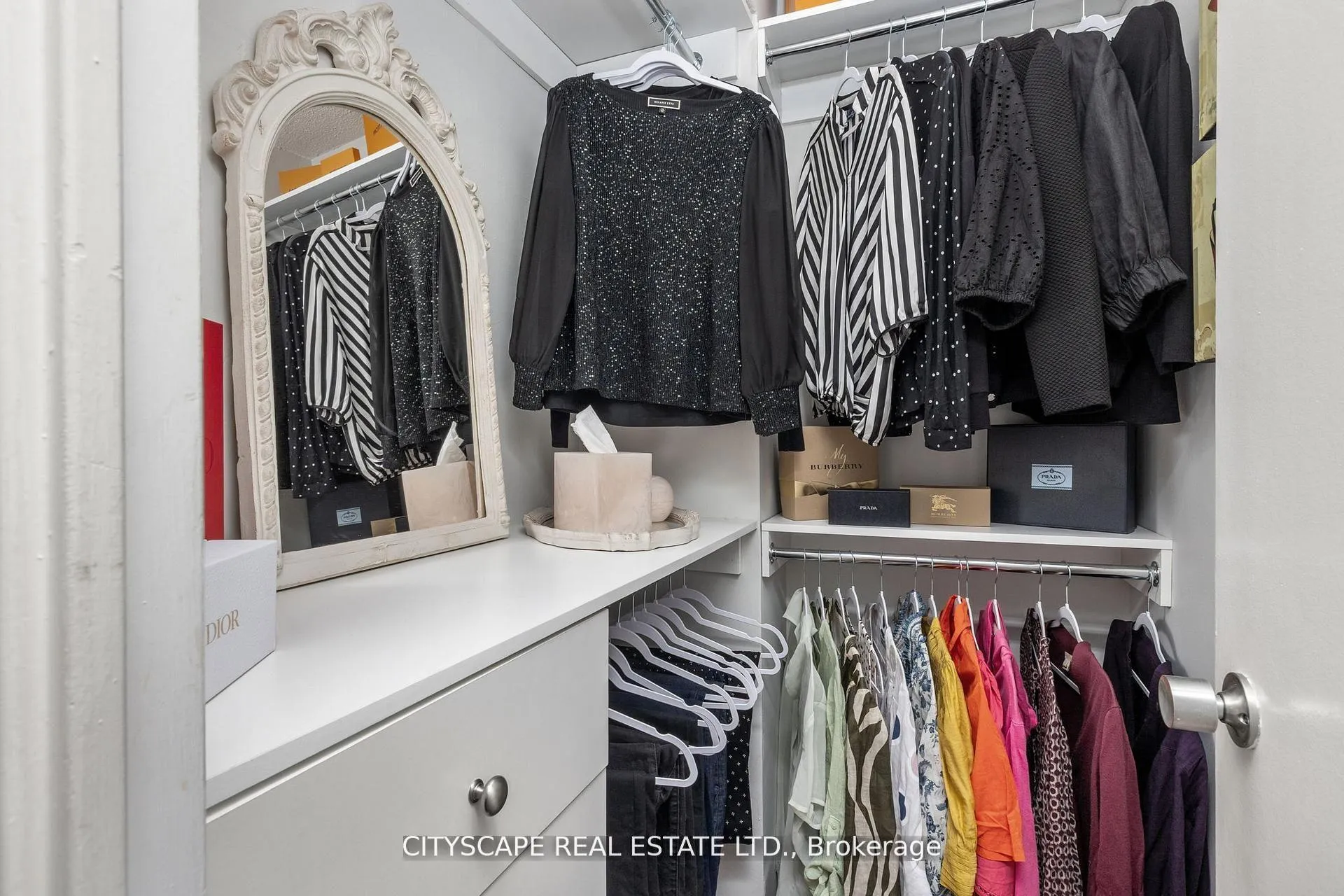 Photo 18 of Unit 10, 1 Royal Orchard Blv Boulevard, Markham, Royal Orchard — HOMEH