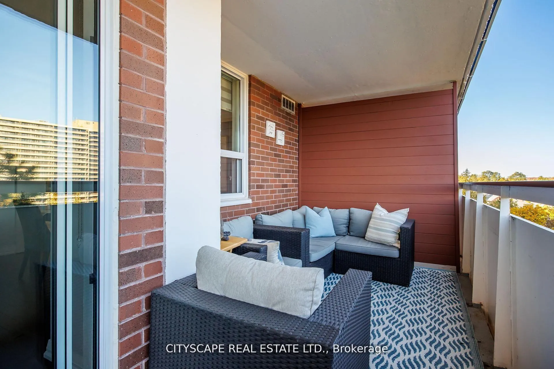 Photo 28 of Unit 10, 1 Royal Orchard Blv Boulevard, Markham, Royal Orchard — HOMEH
