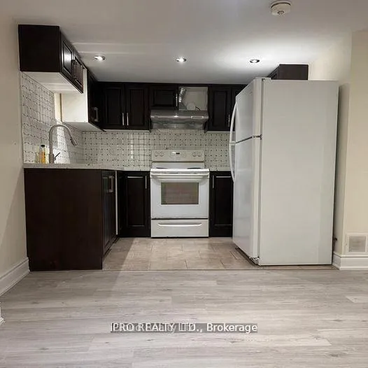 Photo 2 of Unit Bsmt, 15 Baby Pointe Trail, Brampton, Northwest Brampton — HOMEH