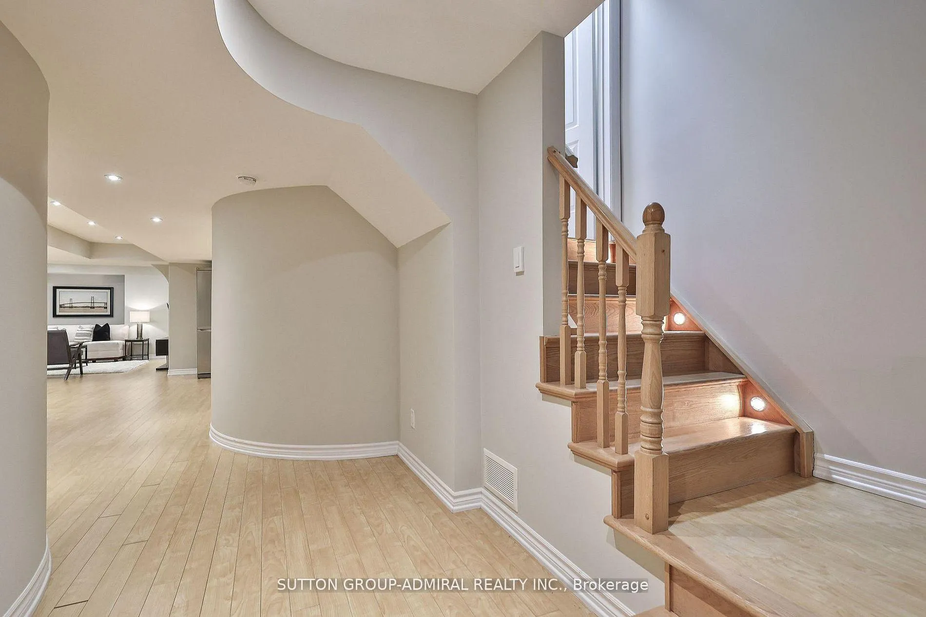 Photo 34 of 173 Bentoak Crescent, Vaughan, Patterson — HOMEH