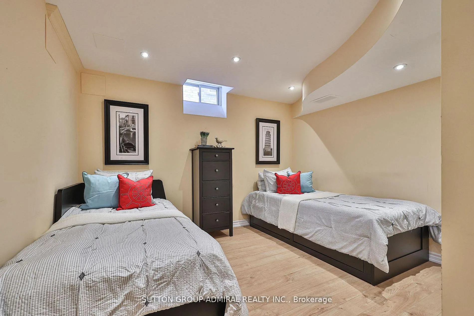 Photo 41 of 173 Bentoak Crescent, Vaughan, Patterson — HOMEH
