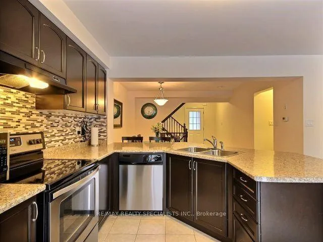 Photo 4 of 237 Mortimer Crescent, Milton, Harrison — HOMEH