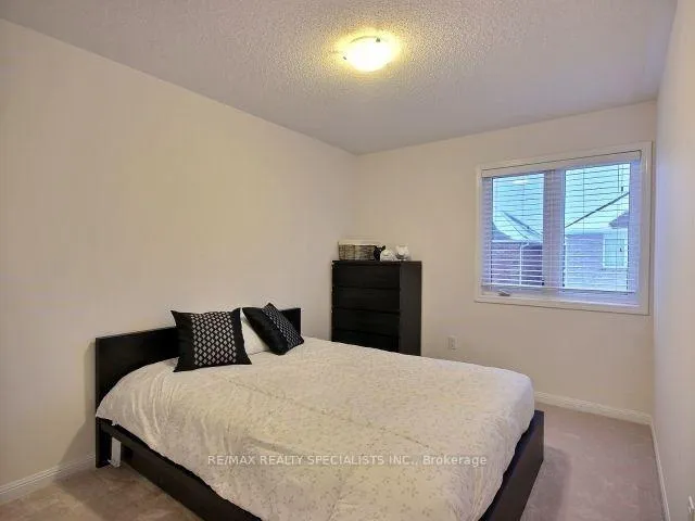 Photo 9 of 237 Mortimer Crescent, Milton, Harrison — HOMEH