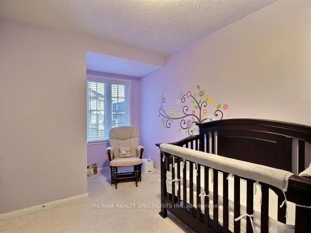 Photo 11 of 237 Mortimer Crescent, Milton, Harrison — HOMEH