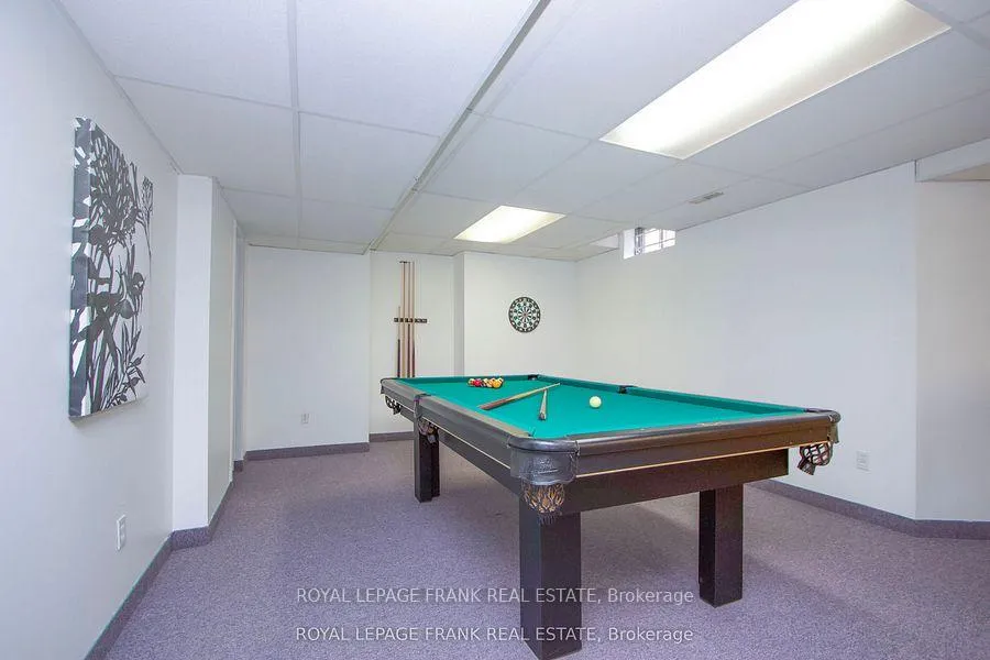 Photo 34 of 7 Winterberry Drive, Whitby, Rolling Acres — HOMEH