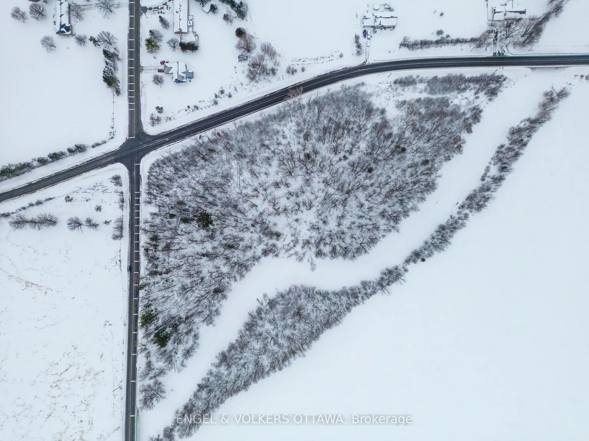Photo 4 of 2615 Thomas A Dolan Parkway, Ottawa, Fitzroy Ward (South East) — HOMEH