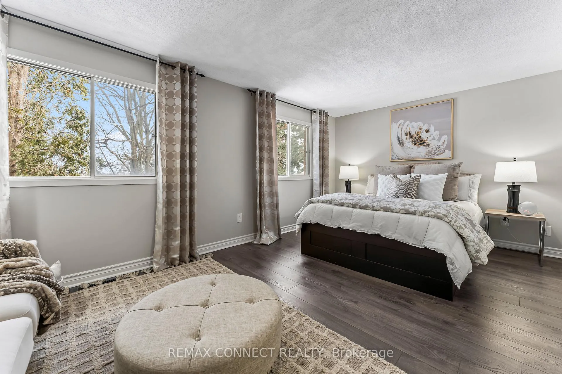 Photo 11 of 959 Redbird Crescent, Pickering, Liverpool — HOMEH
