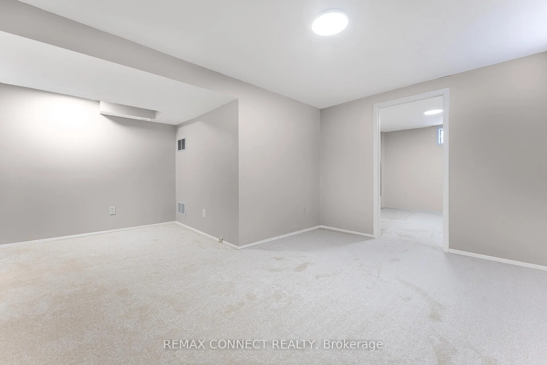 Photo 20 of 959 Redbird Crescent, Pickering, Liverpool — HOMEH