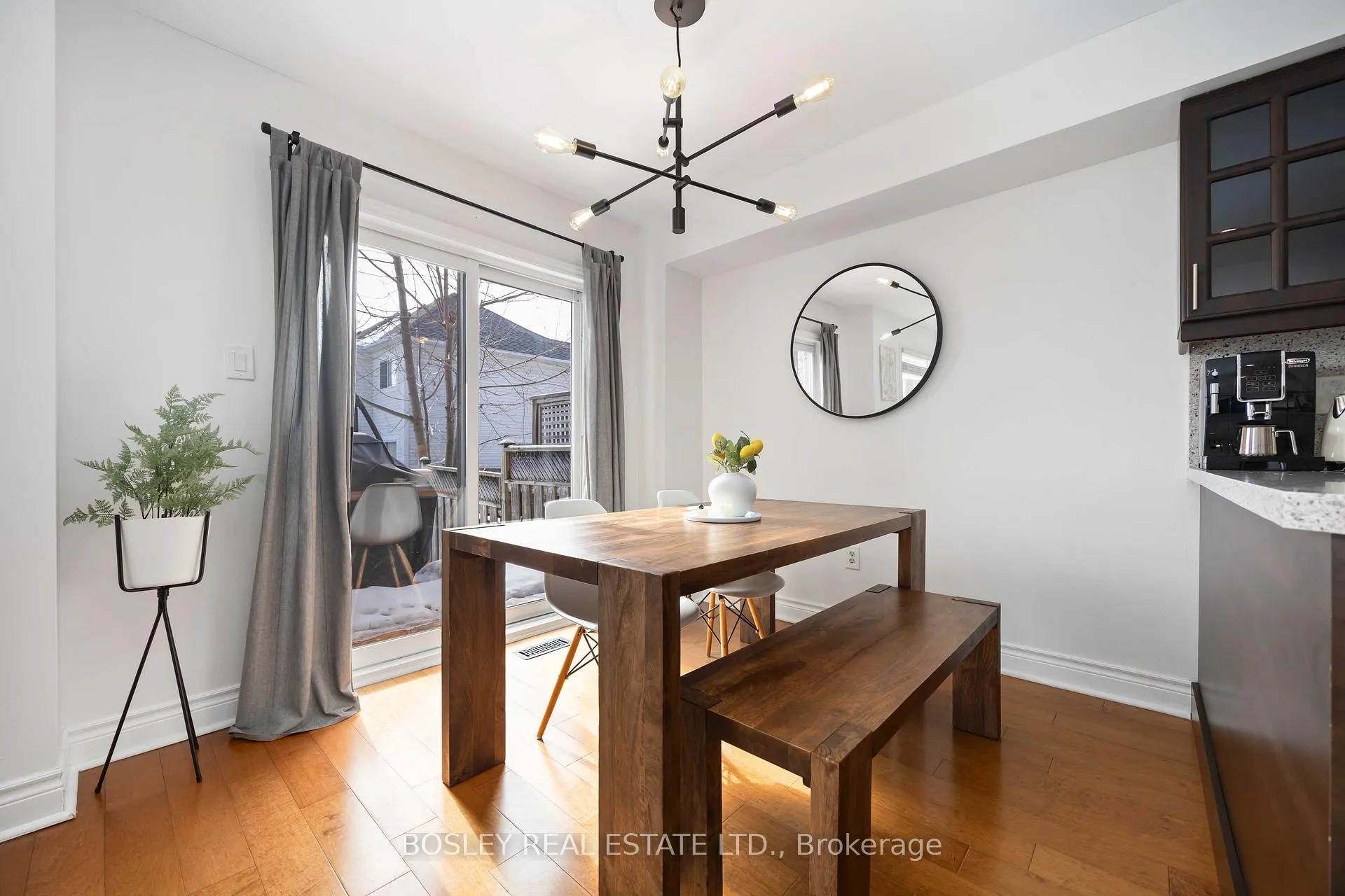 Photo 6 of 57 Candlebrook Drive, Whitby, Pringle Creek — HOMEH
