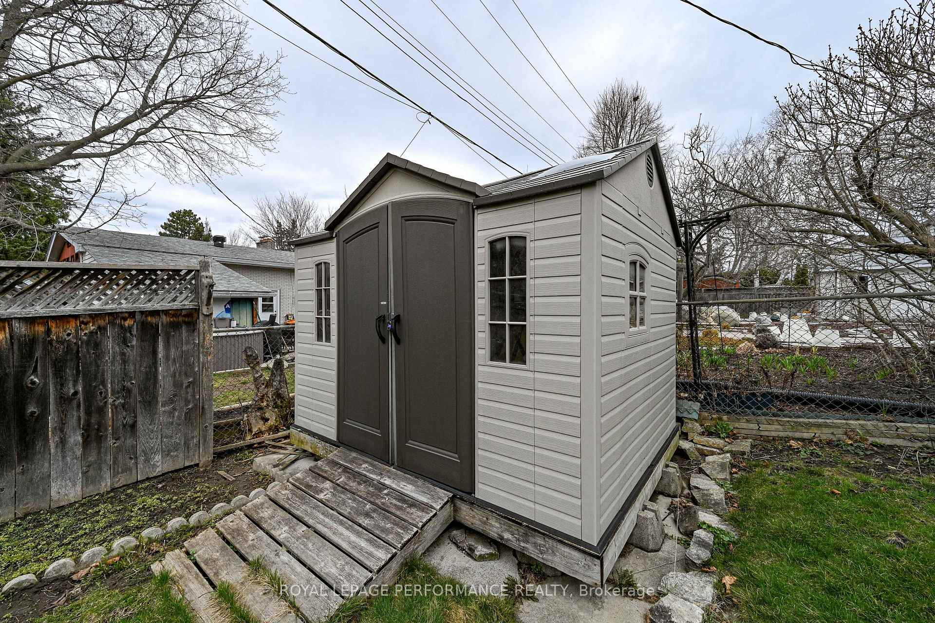 Photo 25 of 121 Starwood Road, Ottawa, Meadowlands/St. Claire Gardens — HOMEH