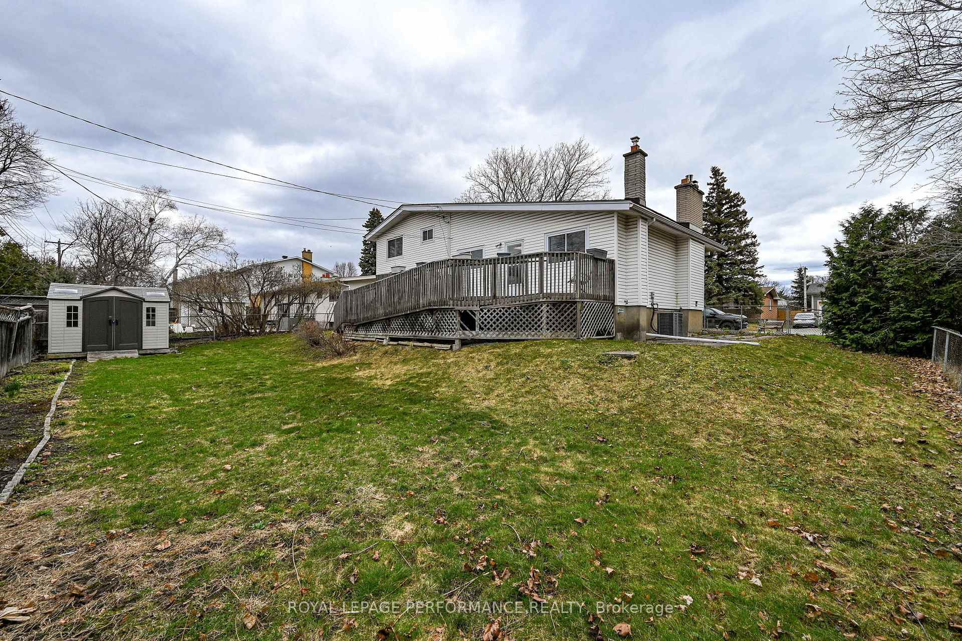 Photo 27 of 121 Starwood Road, Ottawa, Meadowlands/St. Claire Gardens — HOMEH