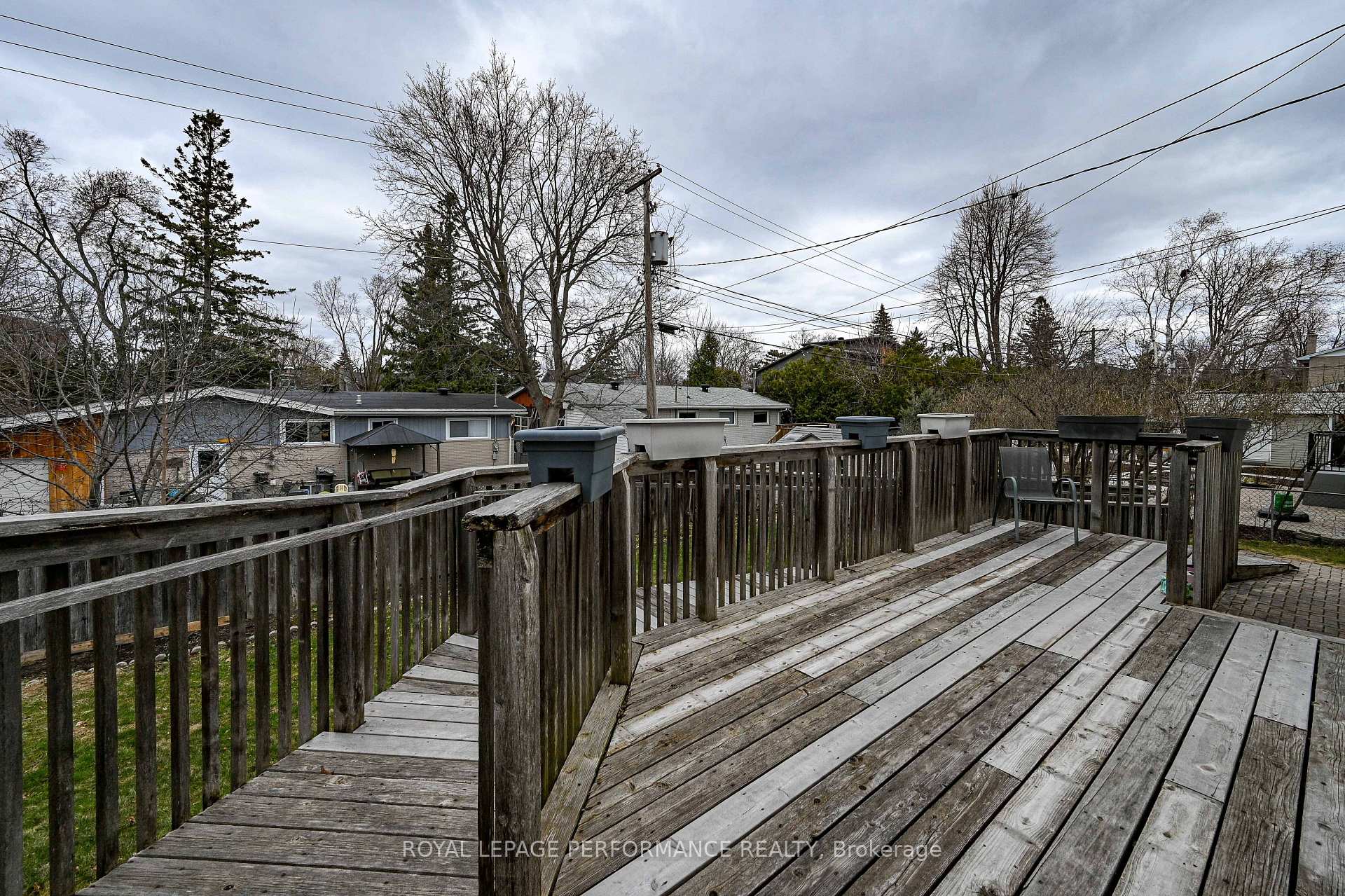 Photo 32 of 121 Starwood Road, Ottawa, Meadowlands/St. Claire Gardens — HOMEH